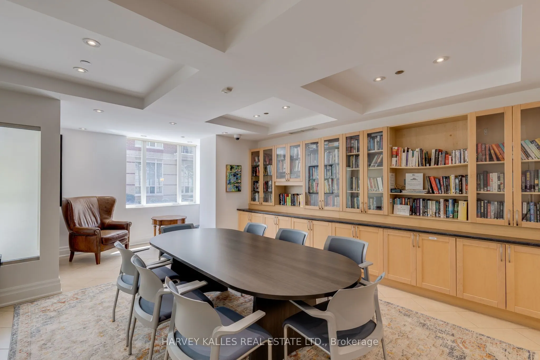 485 Rosewell Avenue, #105