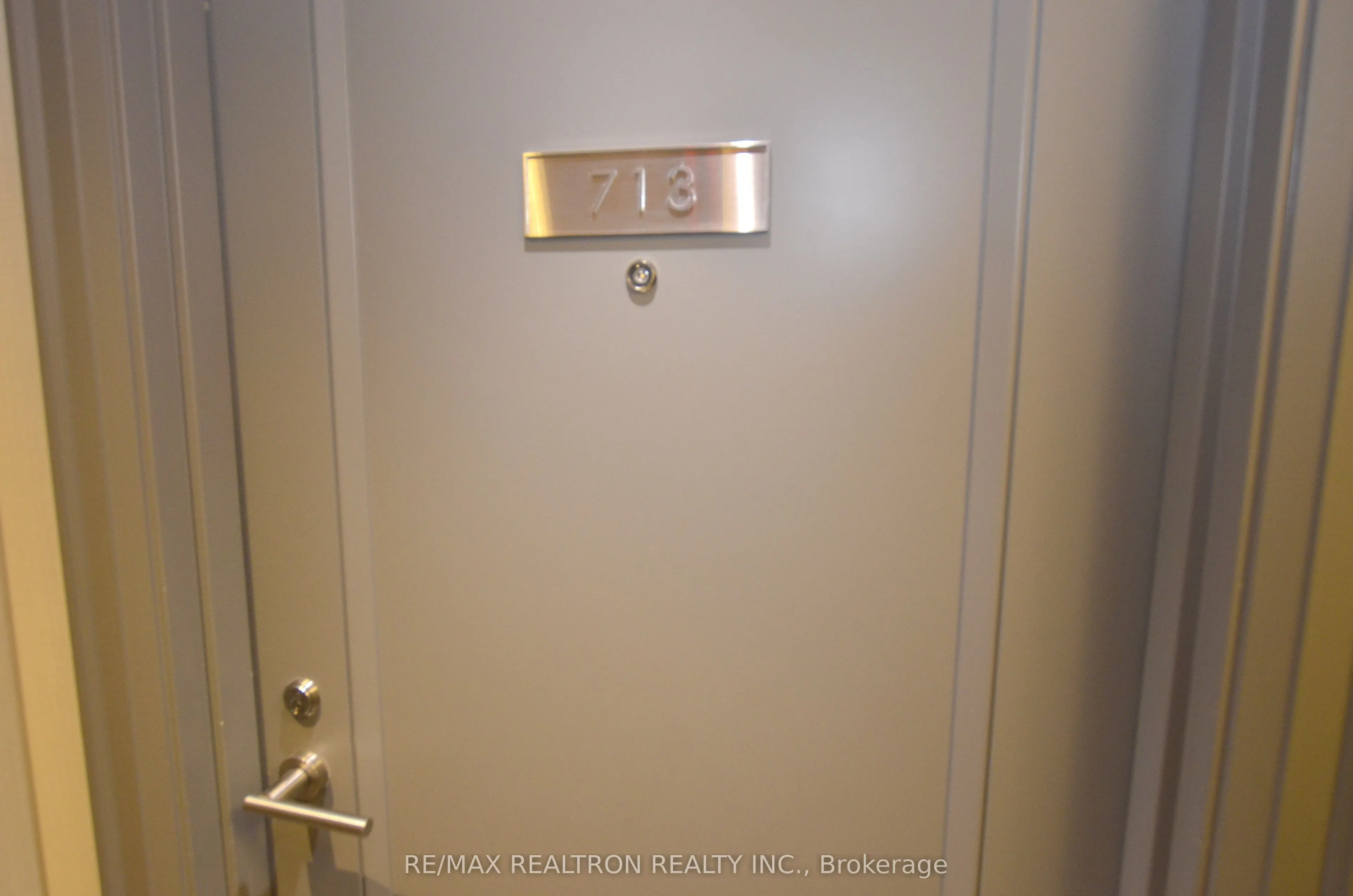 155 Yorkville Avenue, #713