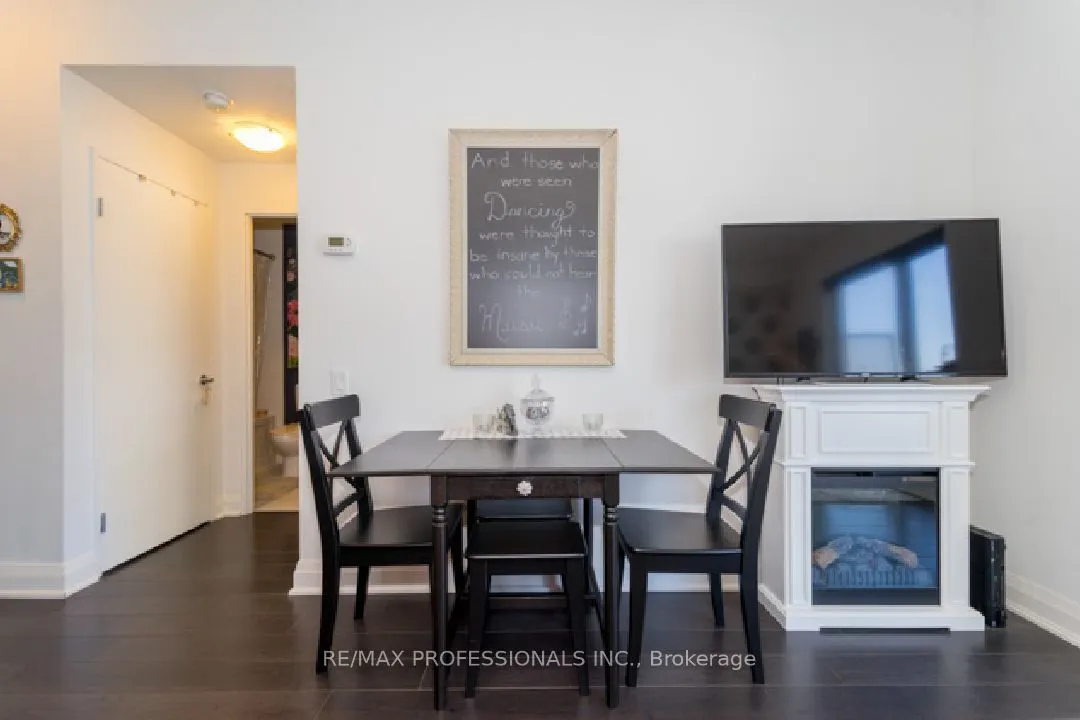 83 Redpath Avenue, #411