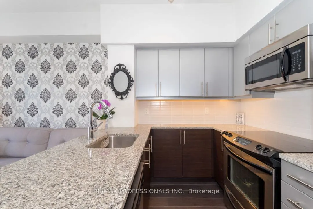 83 Redpath Avenue, #411