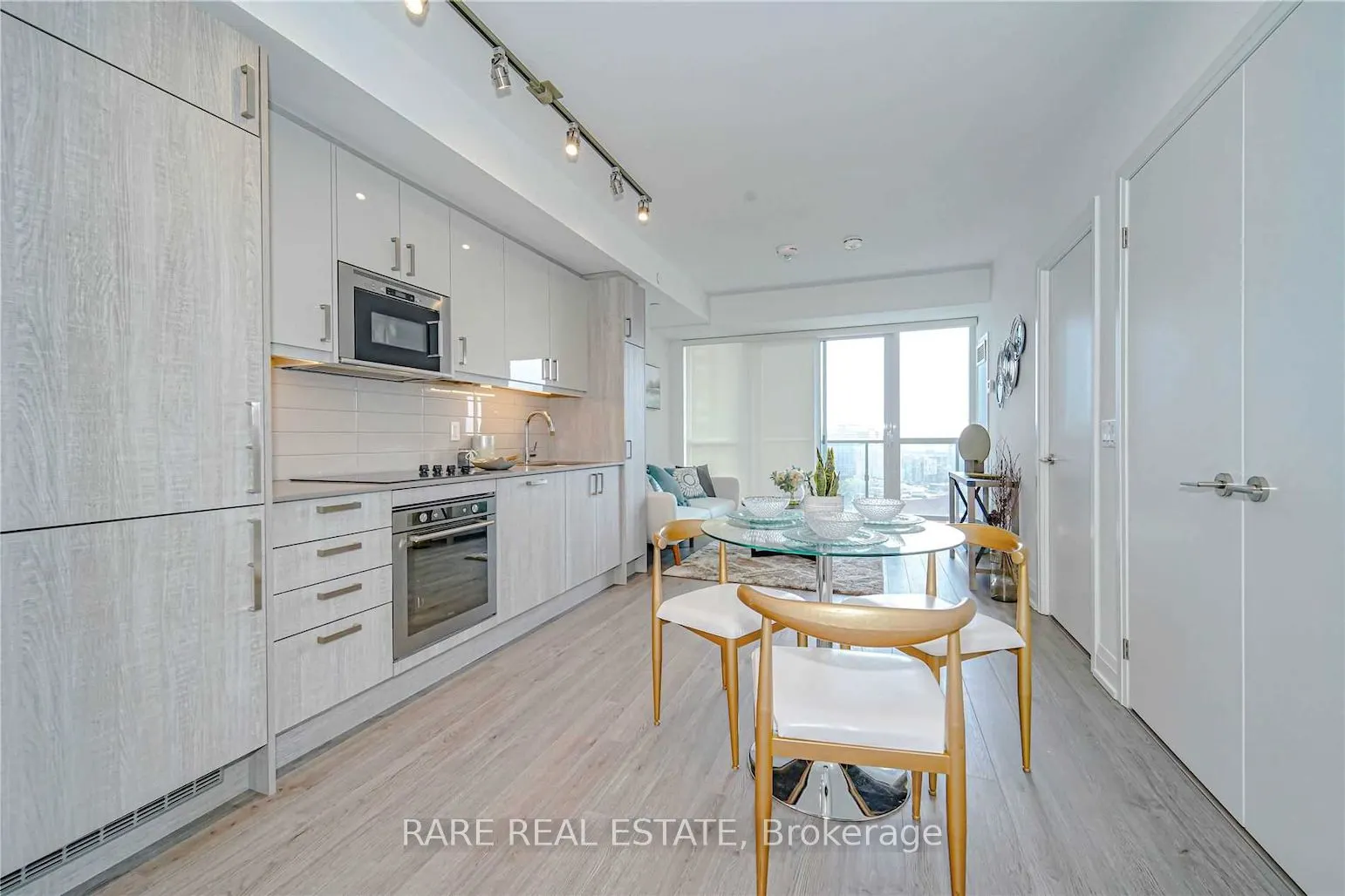 77 Mutual Street, #1603