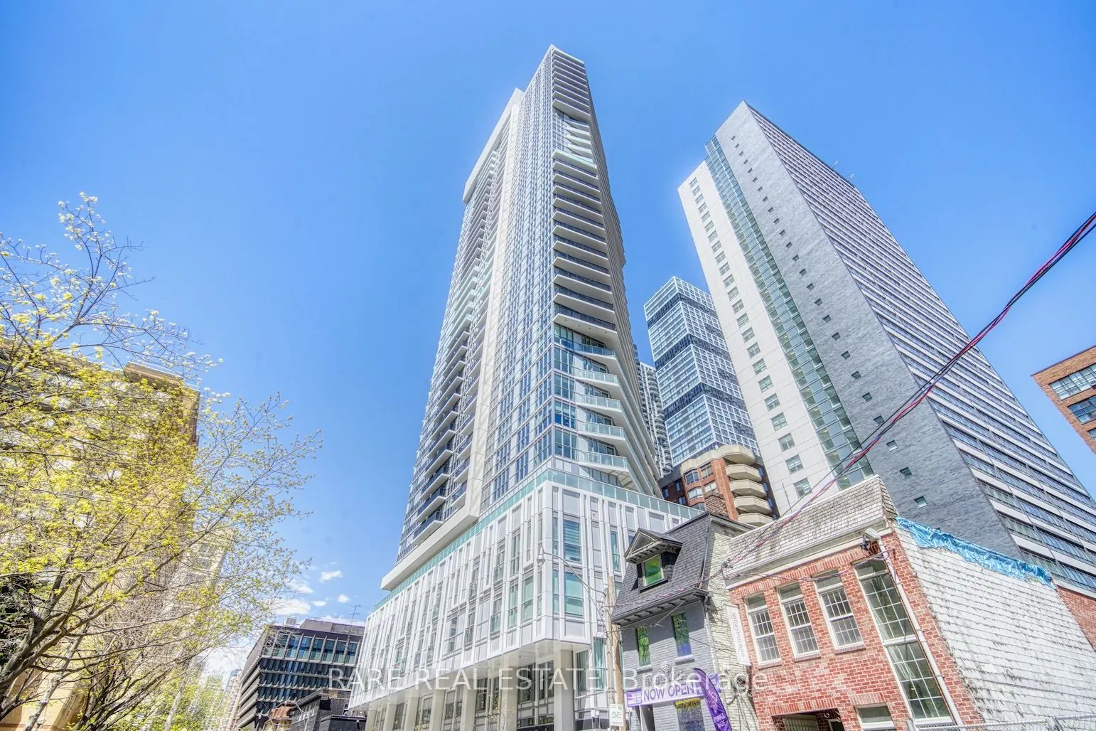77 Mutual Street, #1603