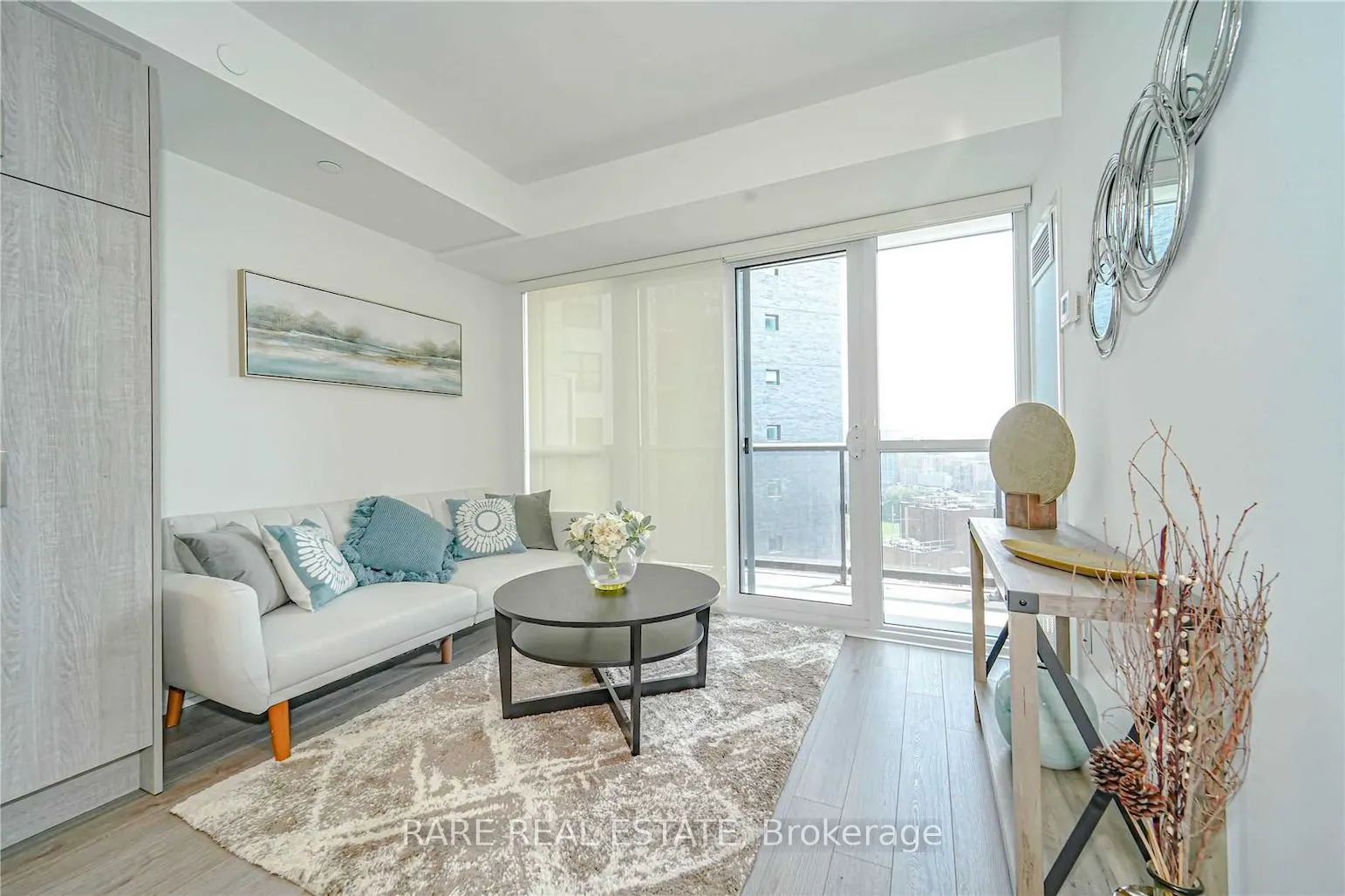 77 Mutual Street, #1603