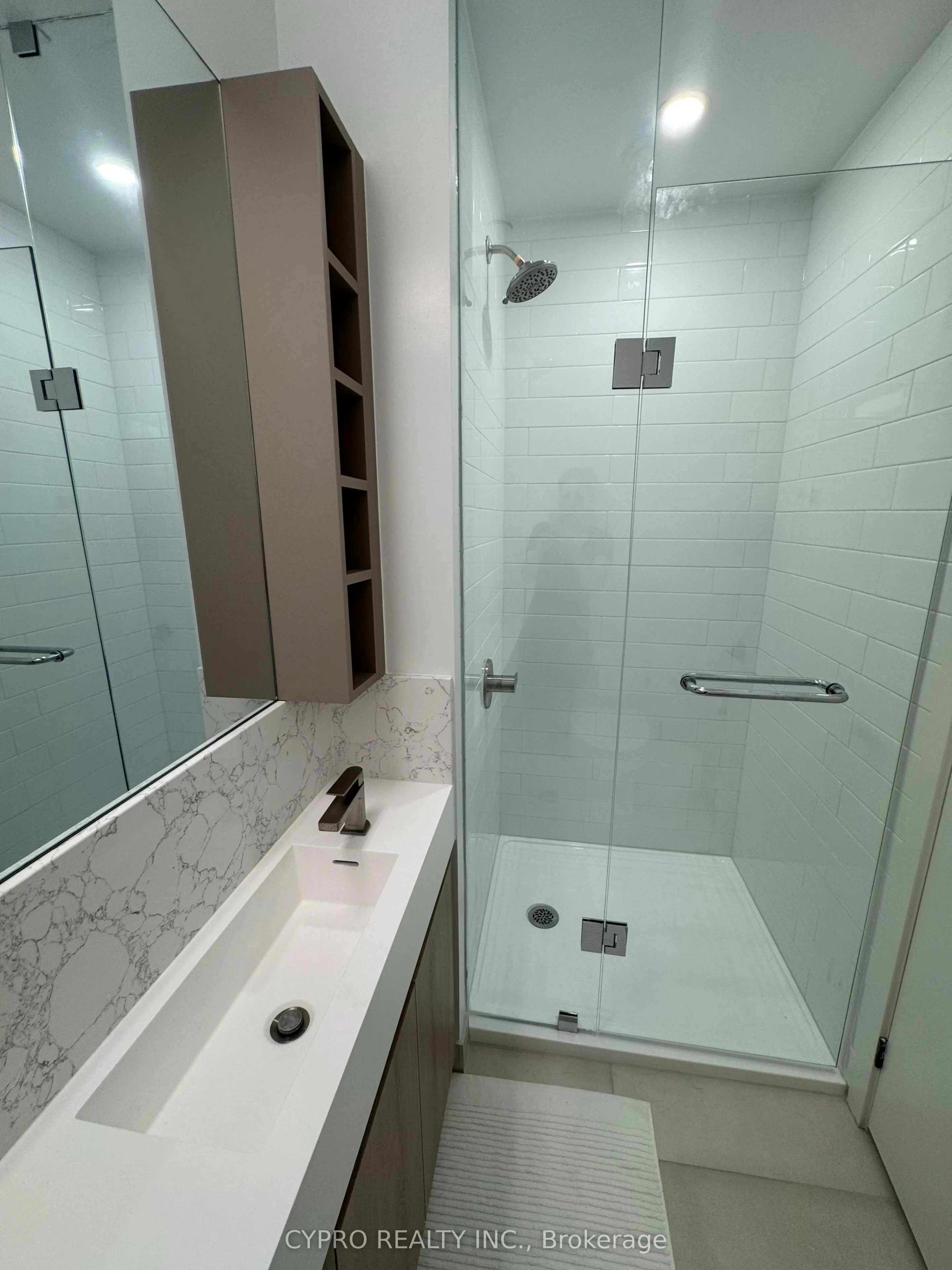 319 Jarvis Street, #4517