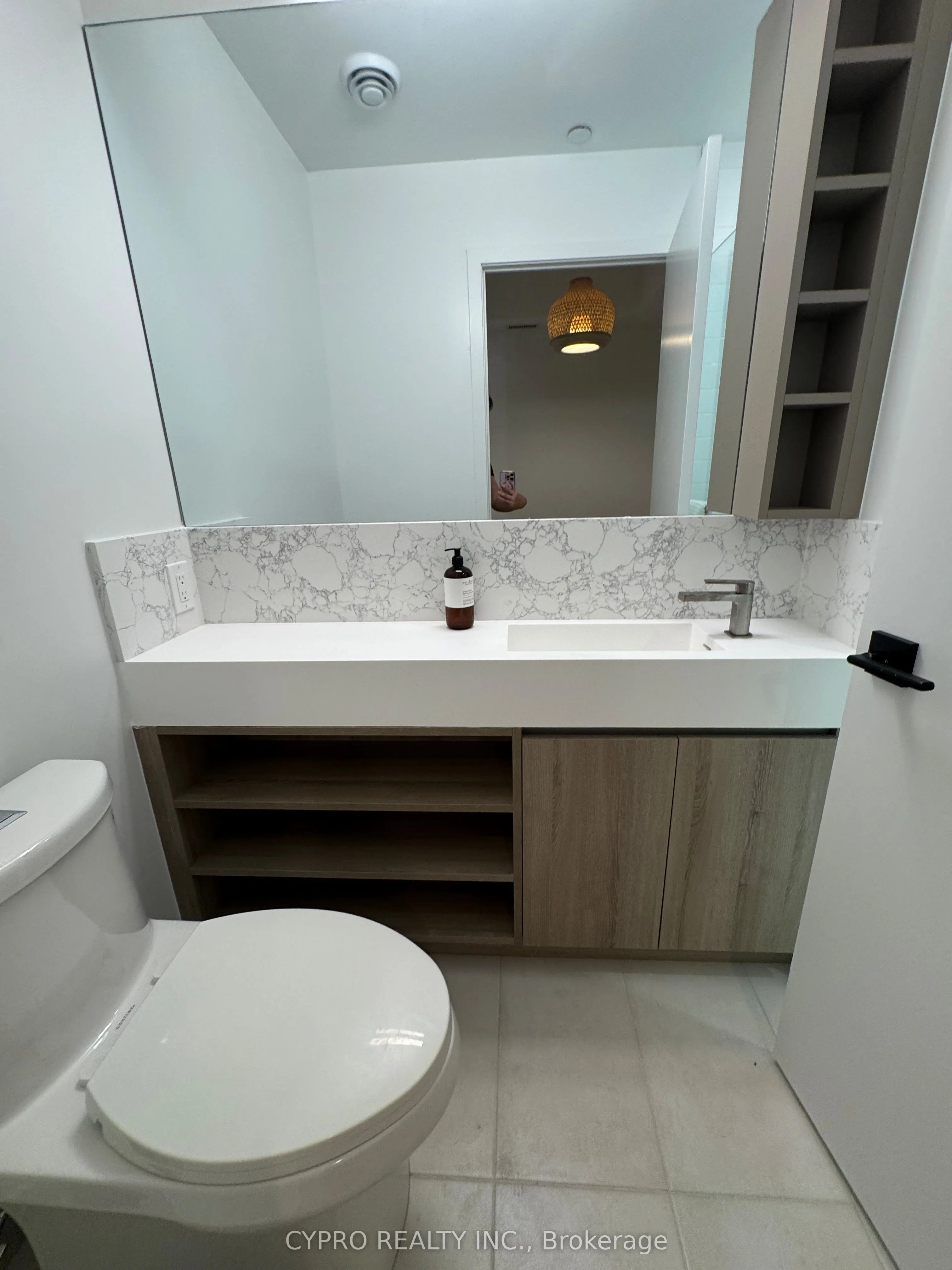 319 Jarvis Street, #4517