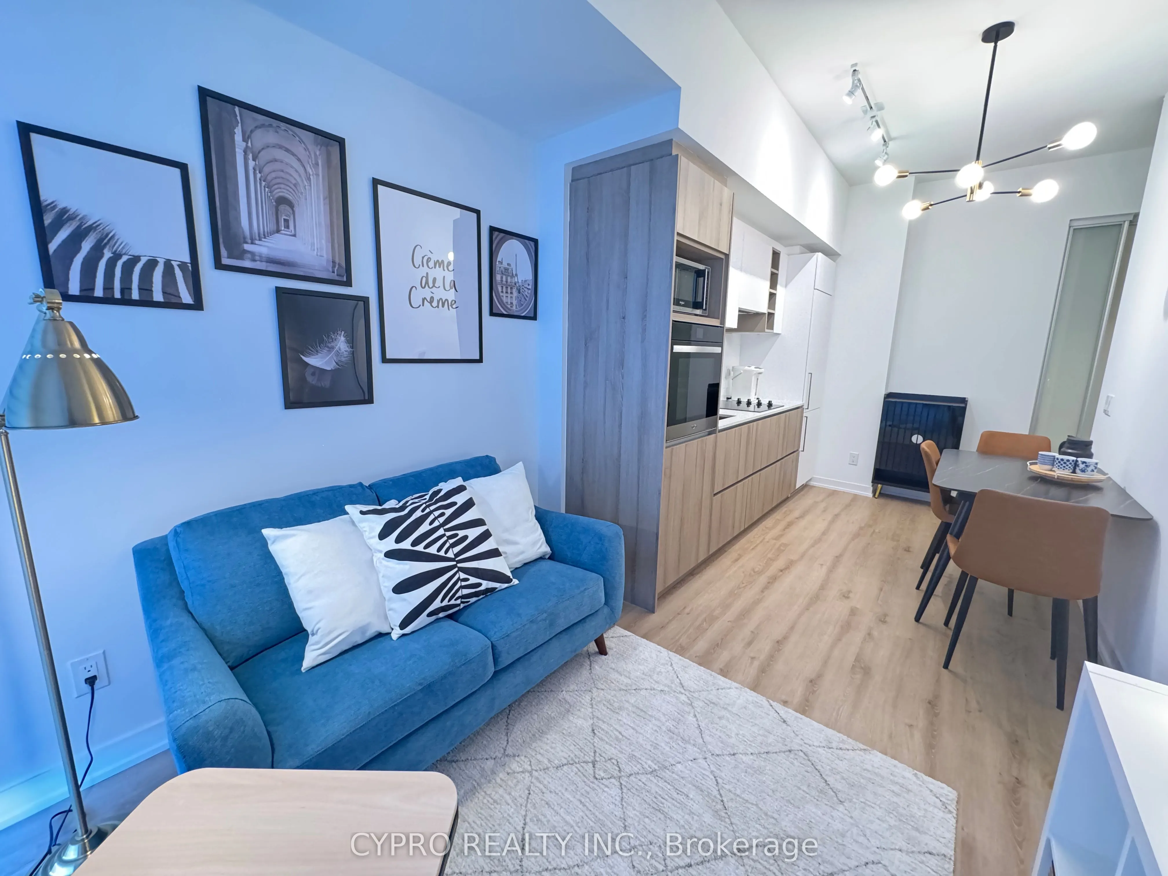 319 Jarvis Street, #4517