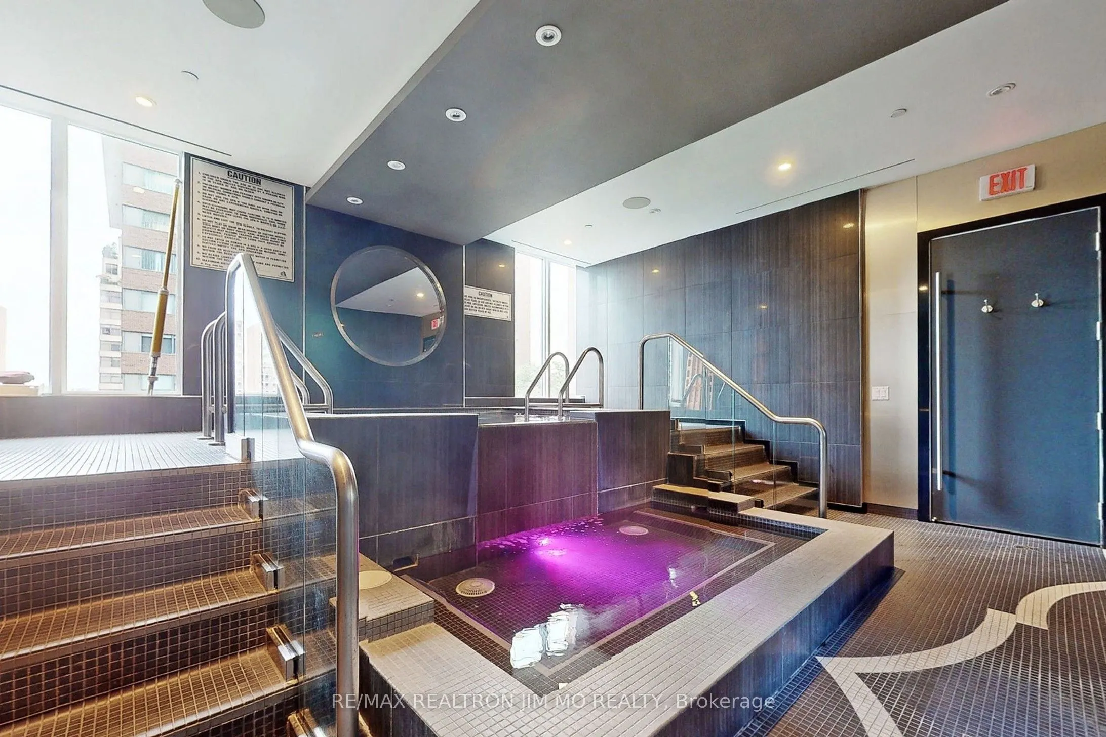 32 Davenport Road, #1706
