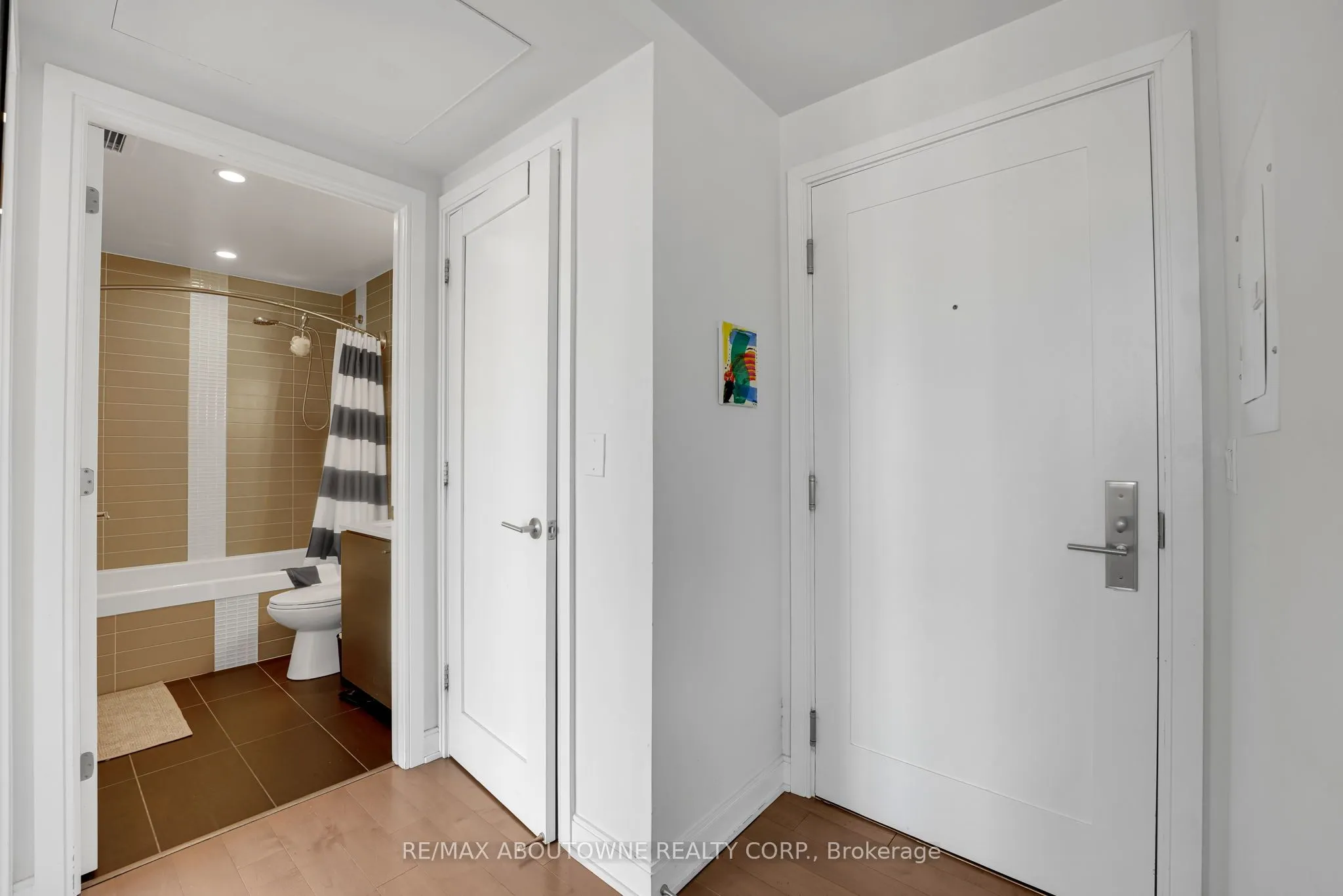 55 Front Street E, #904