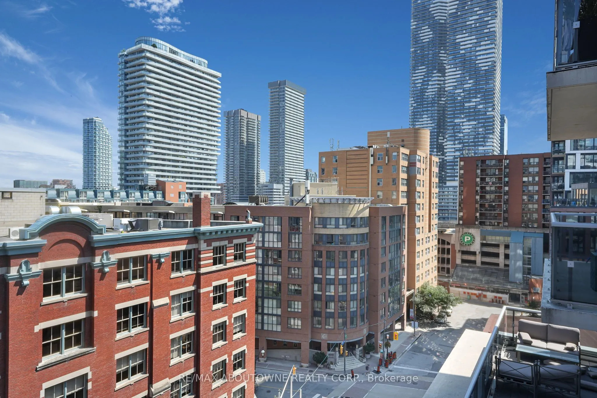 55 Front Street E, #904