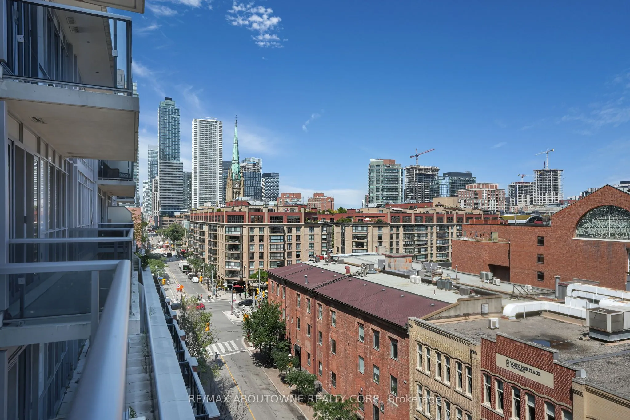 55 Front Street E, #904