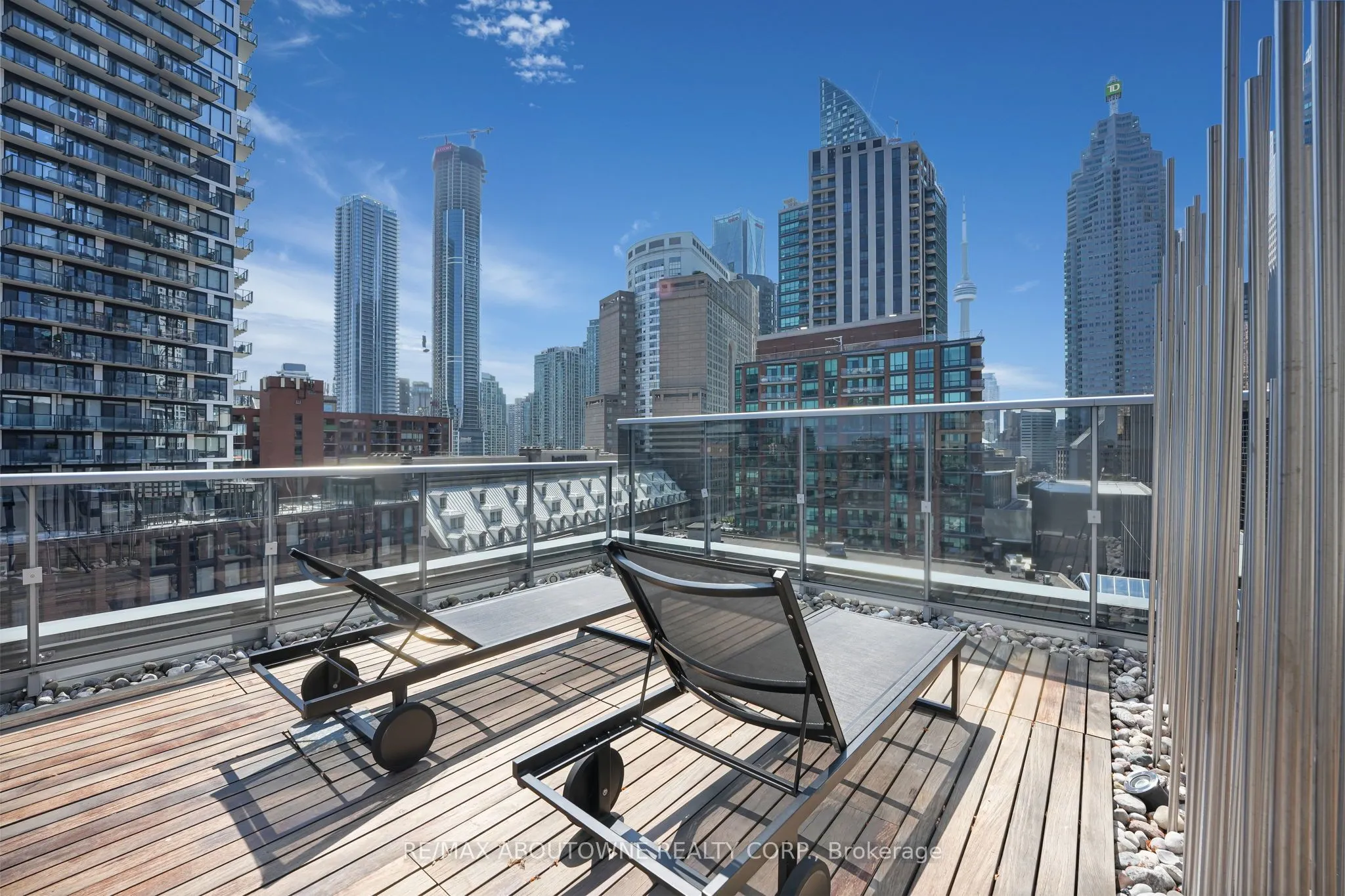 55 Front Street E, #904