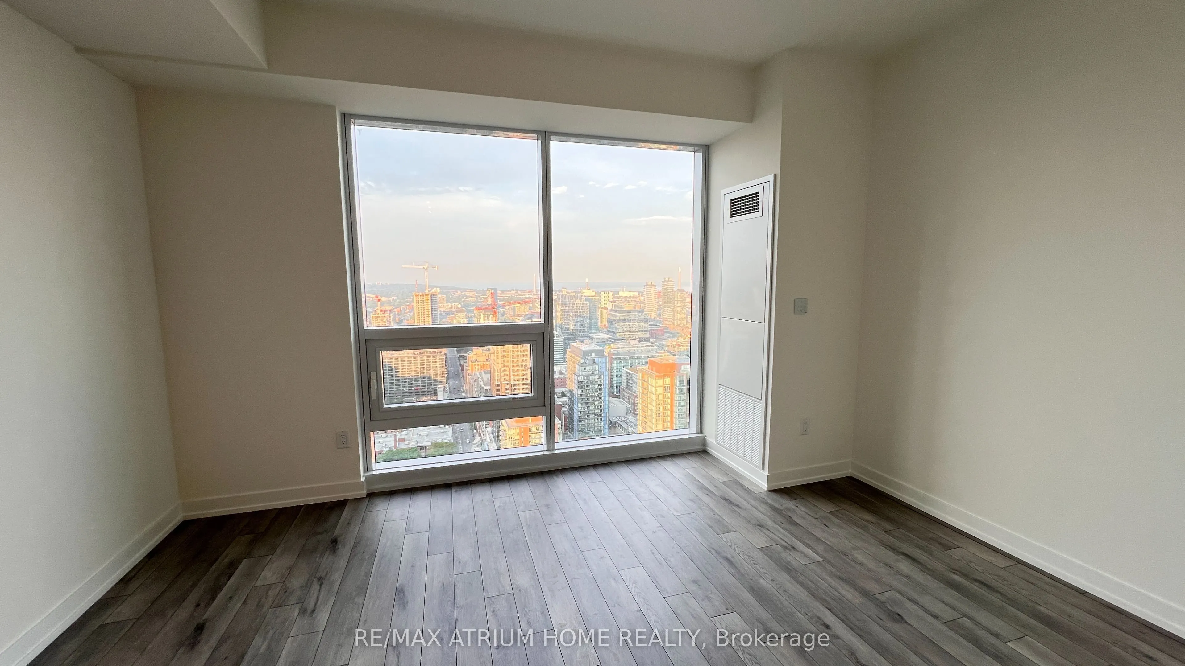 89 Church Street, #4705