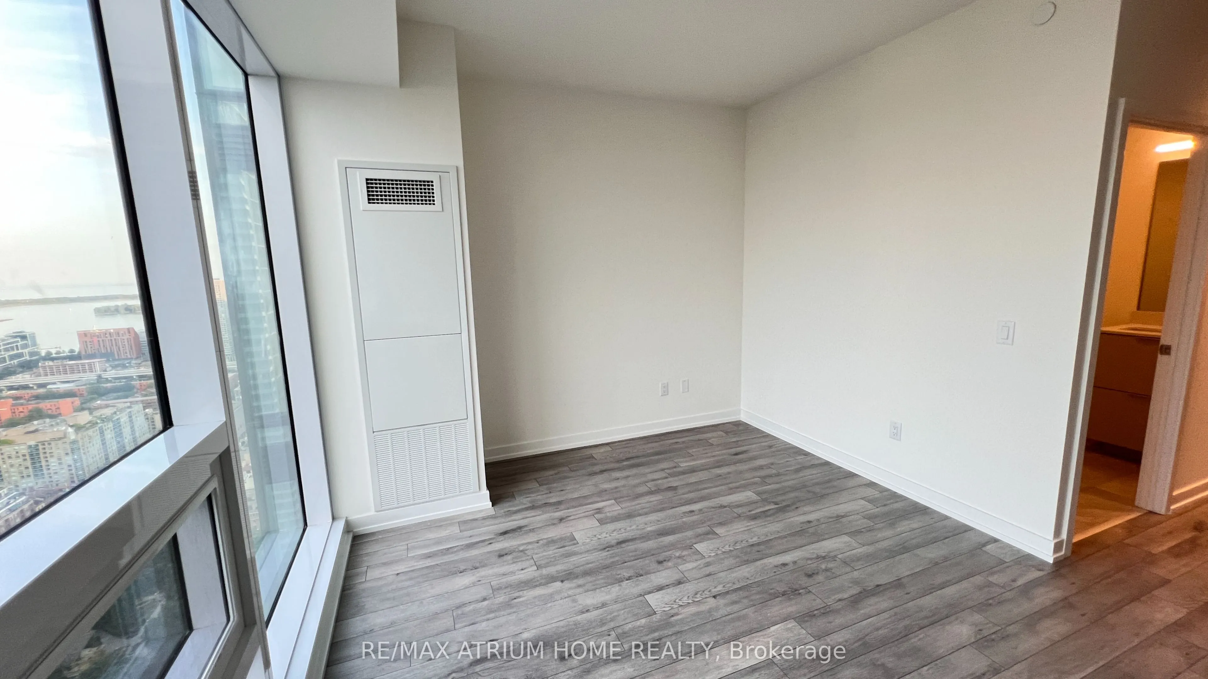 89 Church Street, #4705