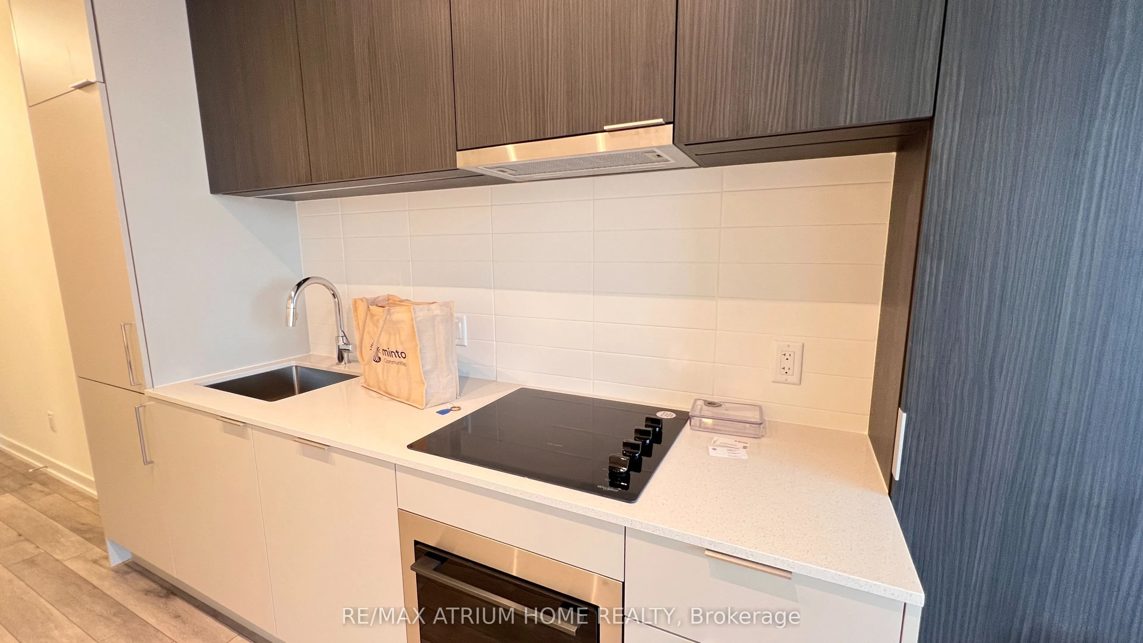 89 Church Street, #4705