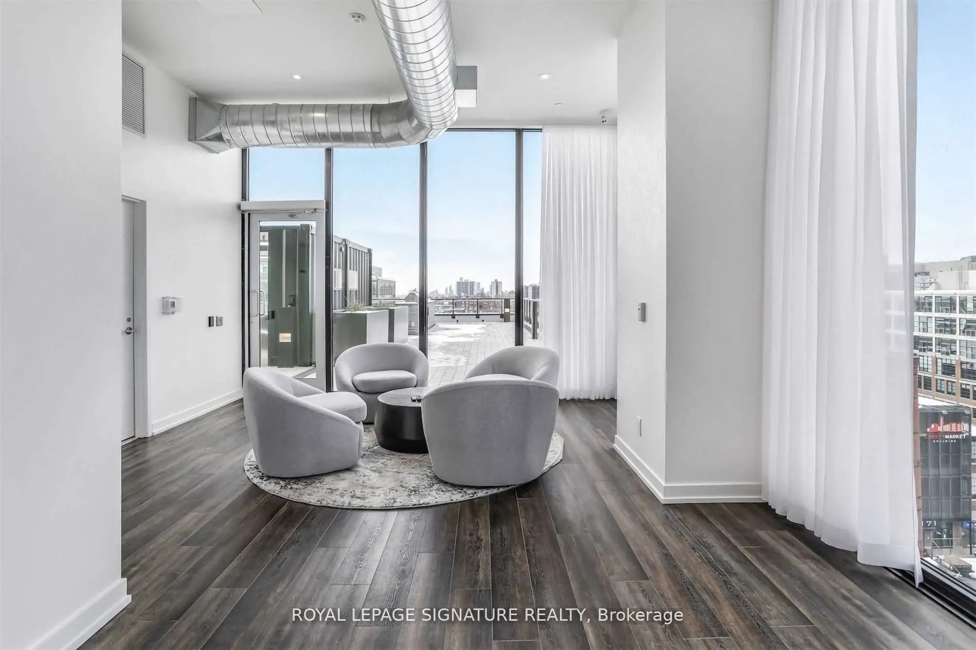 135 East Liberty Street, #1005