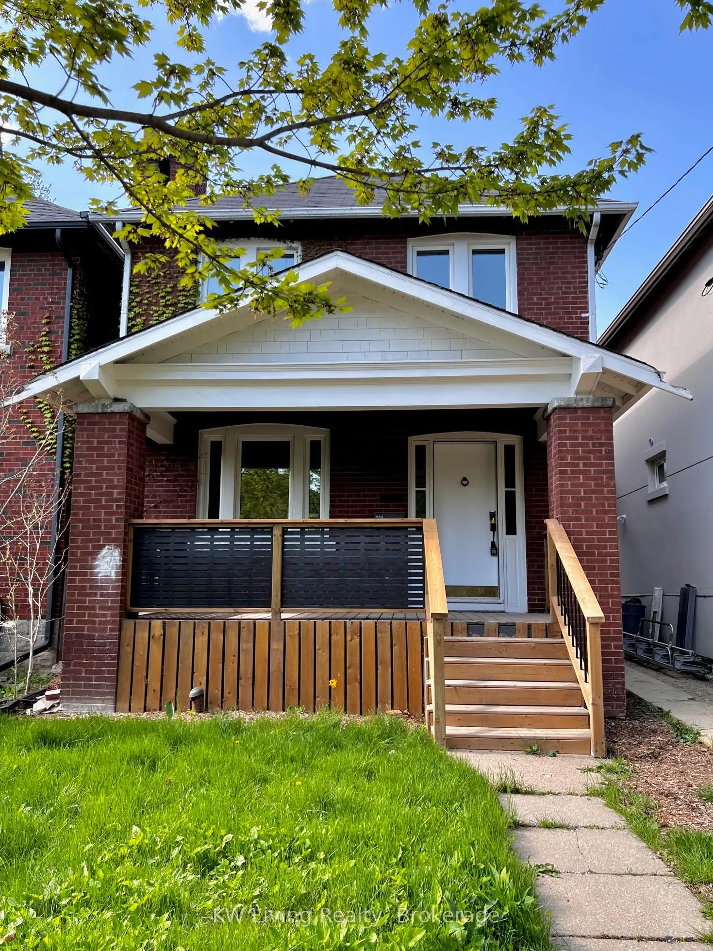 148 Roselawn Avenue, #Lower