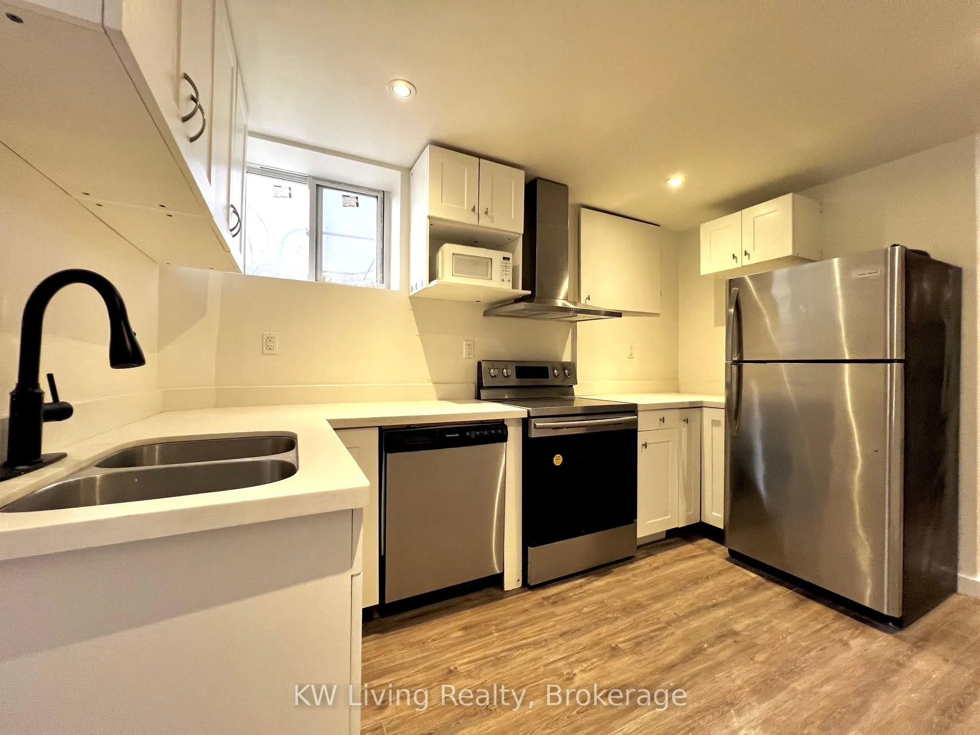 148 Roselawn Avenue, #Lower