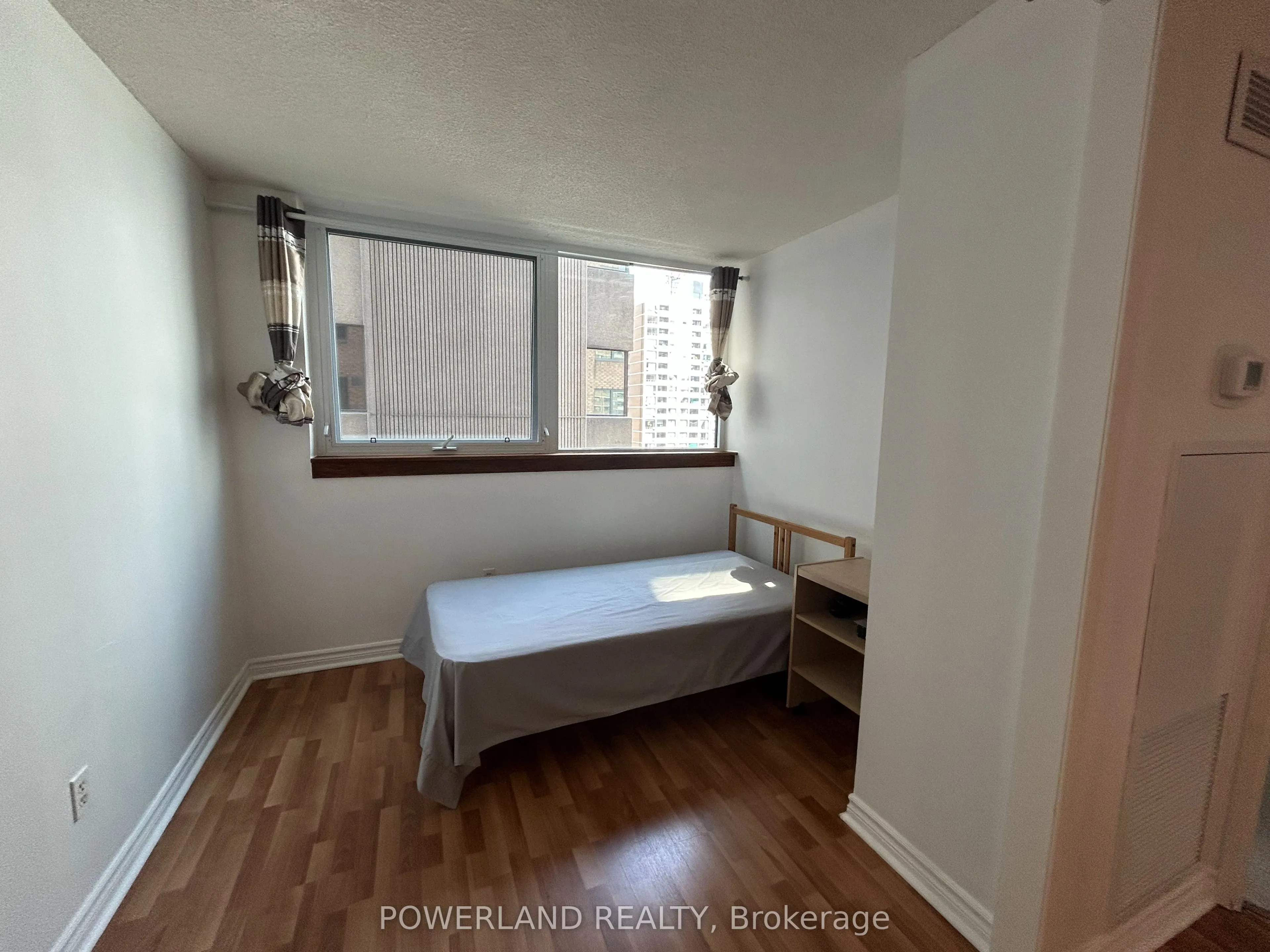 1055 Bay Street, #1214