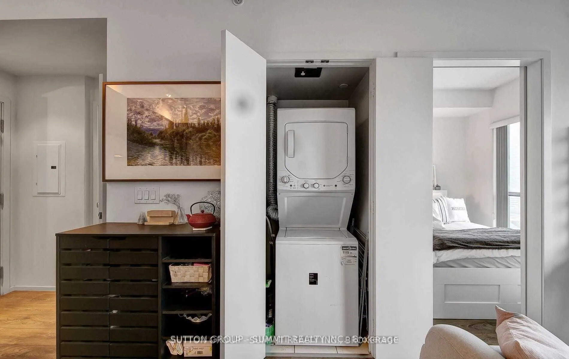 159 Dundas Street E, #2408