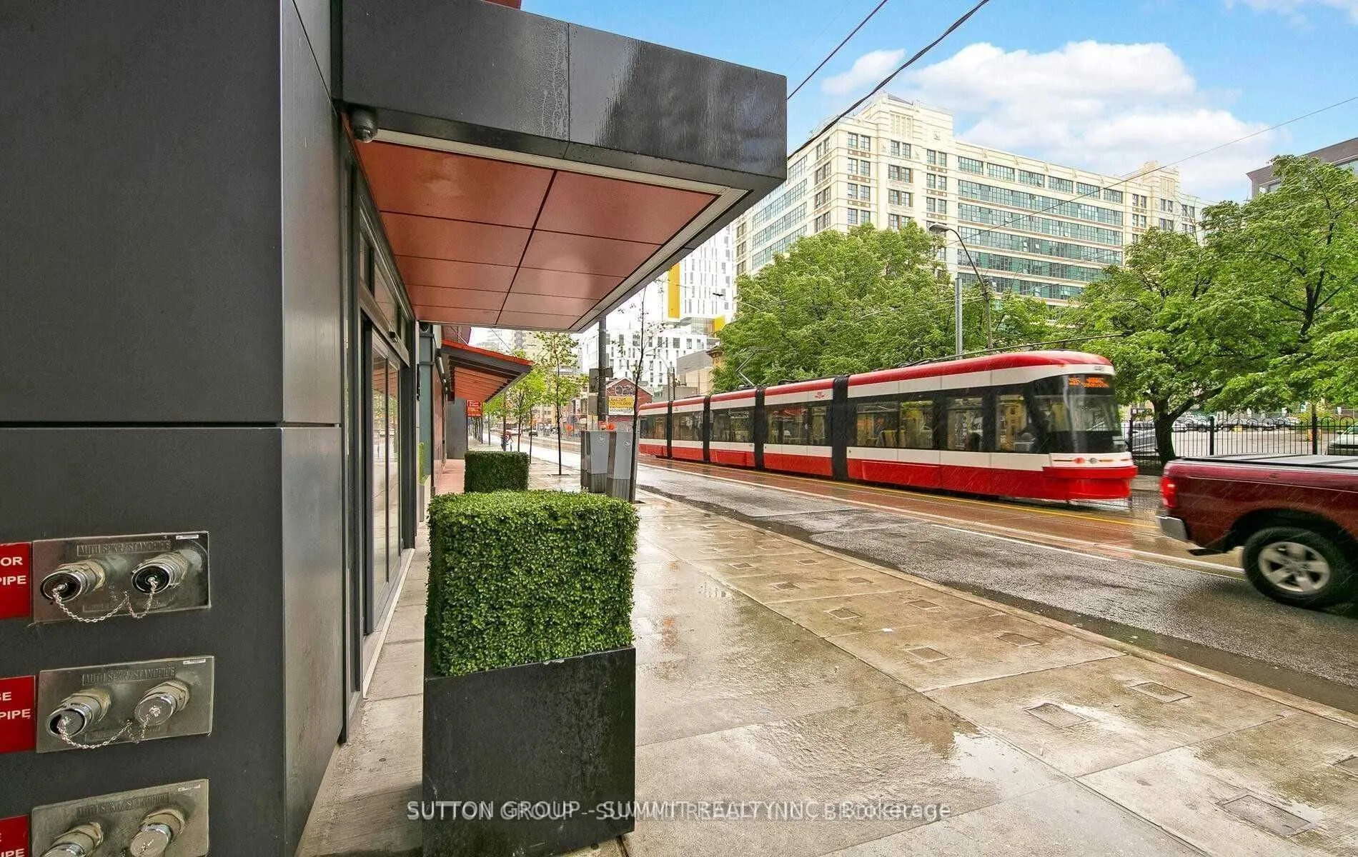 159 Dundas Street E, #2408