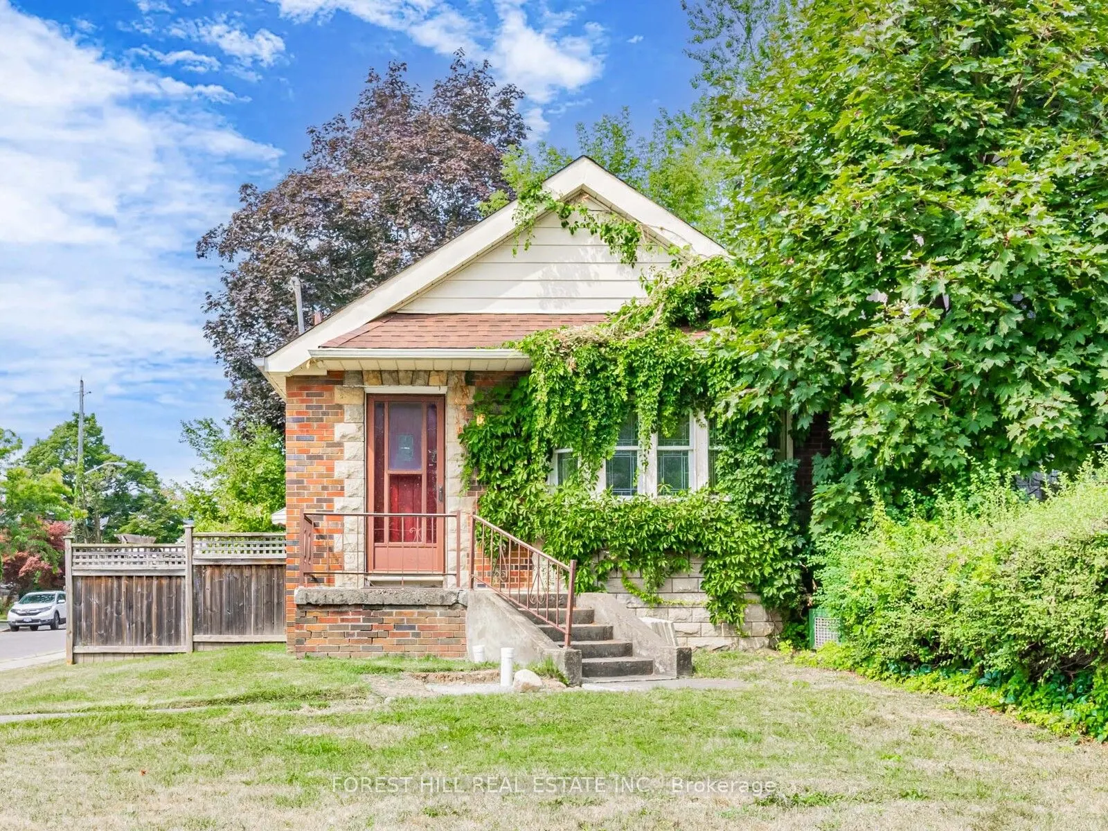2 Esgore Drive