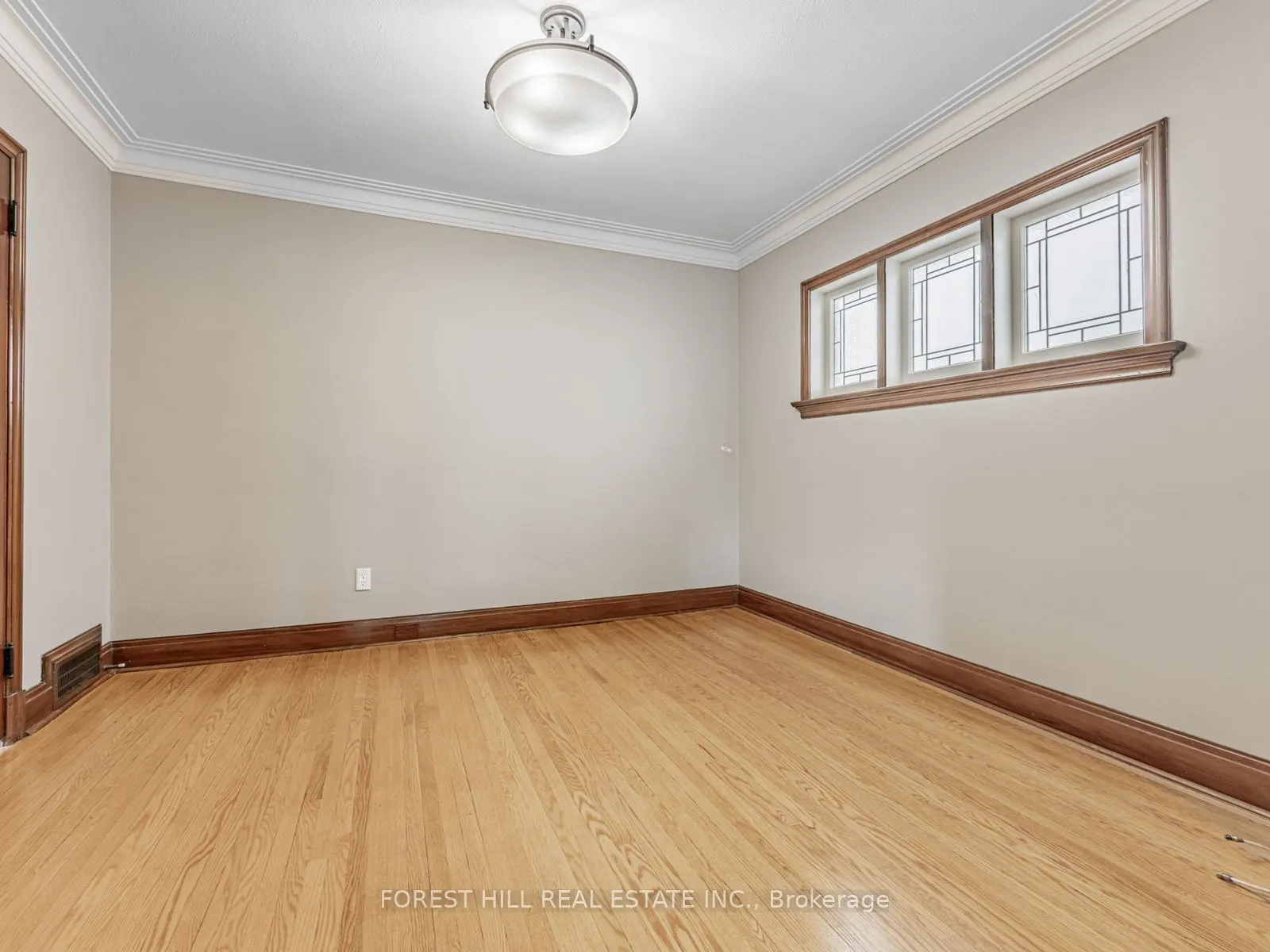 2 Esgore Drive