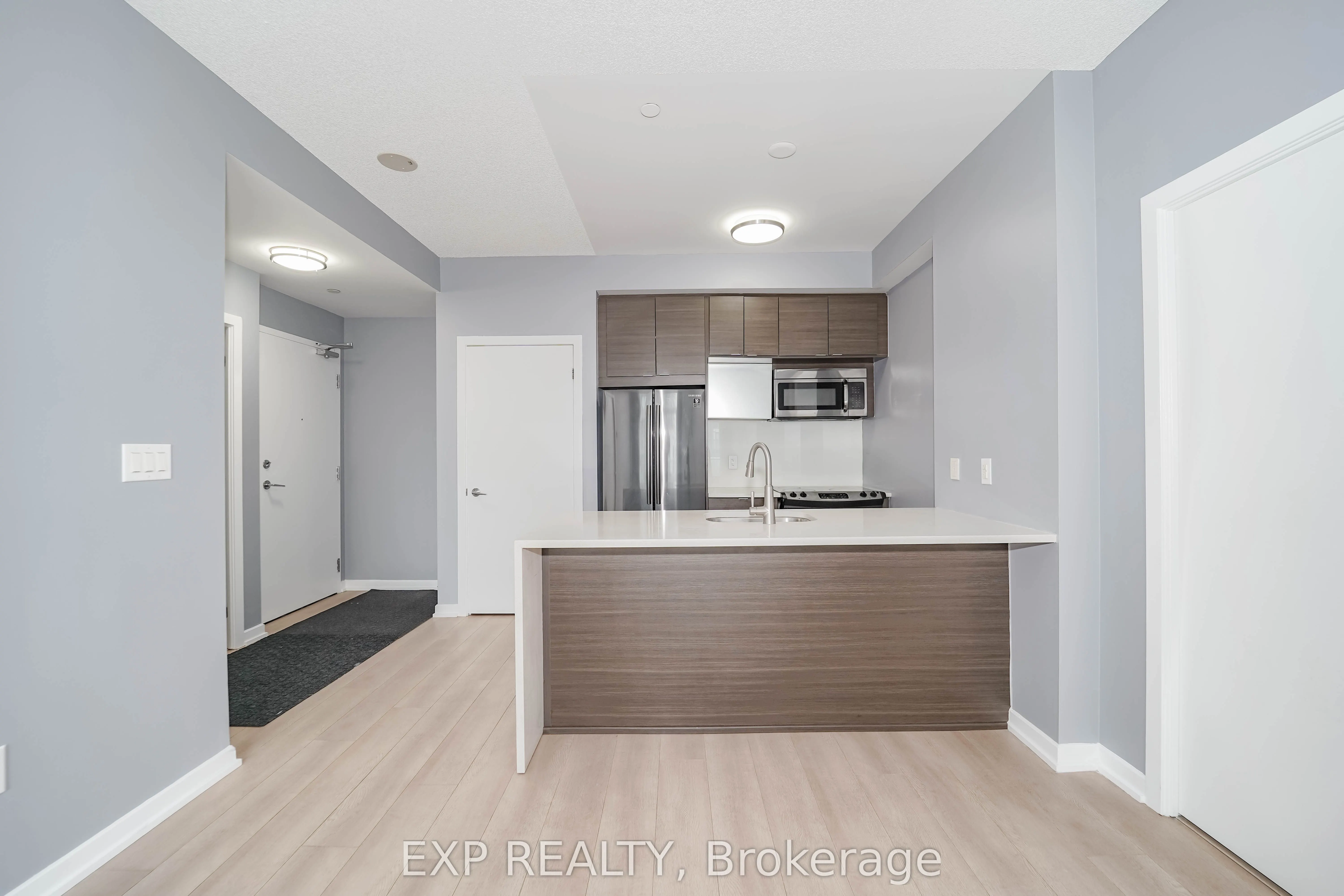 62 Forest Manor Road, #408