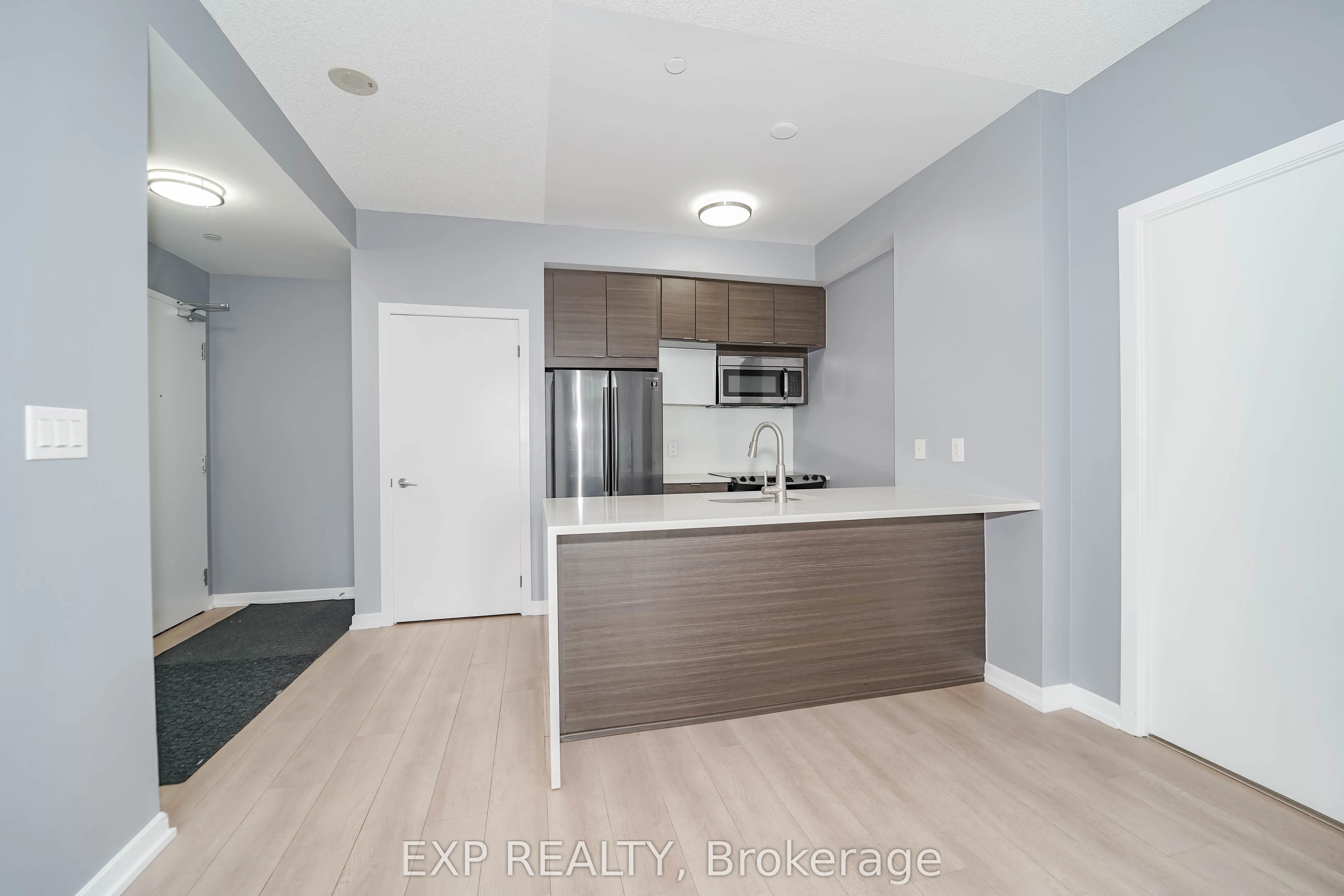 62 Forest Manor Road, #408