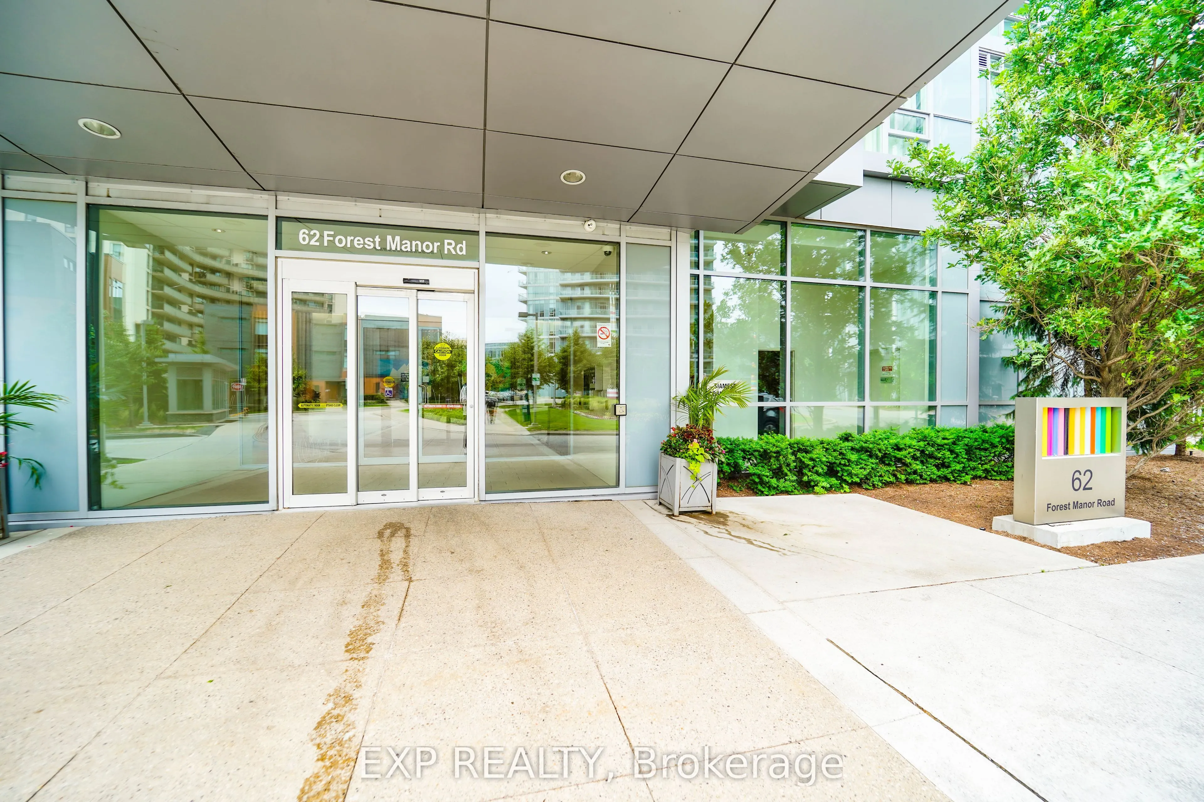 62 Forest Manor Road, #408
