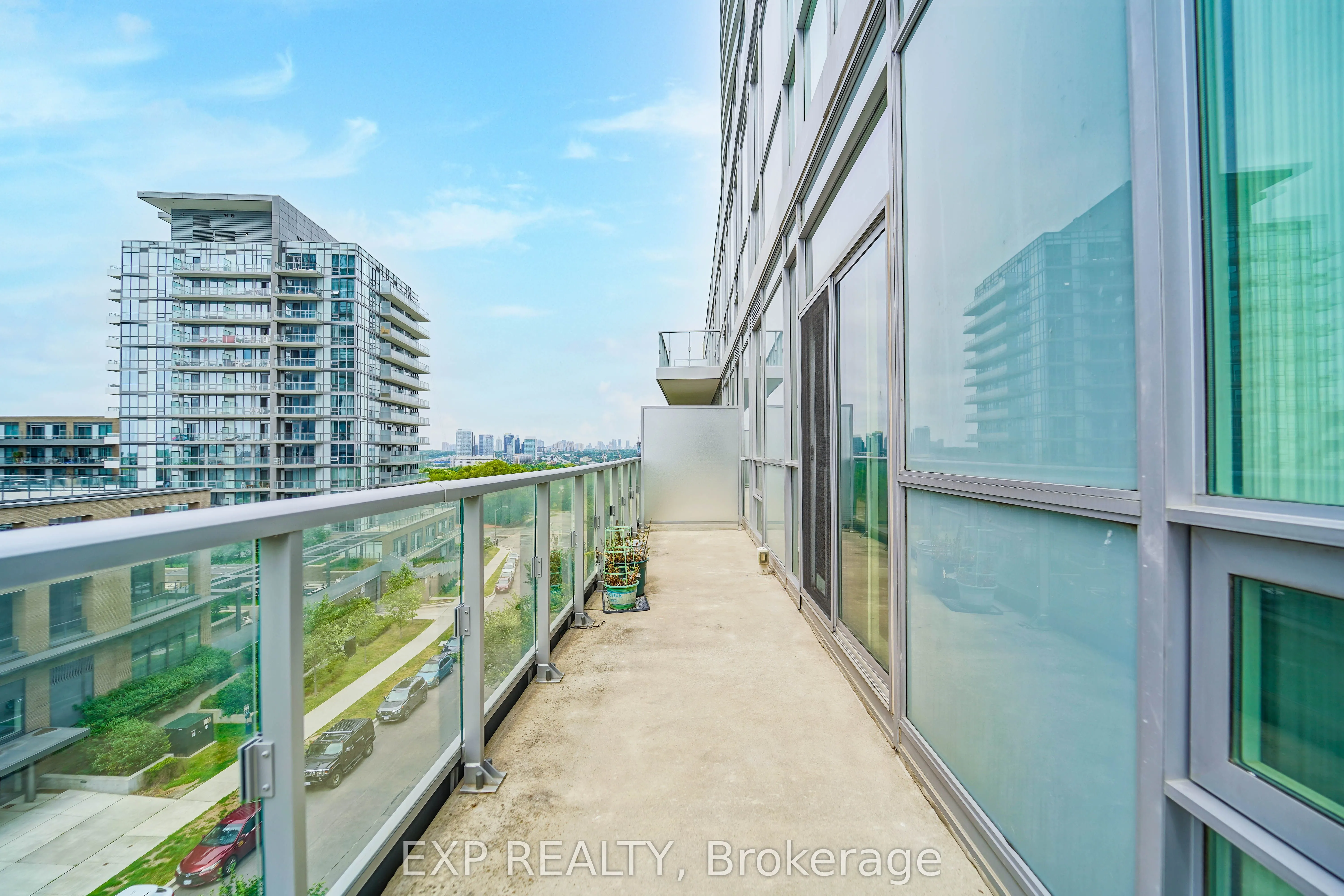 62 Forest Manor Road, #408