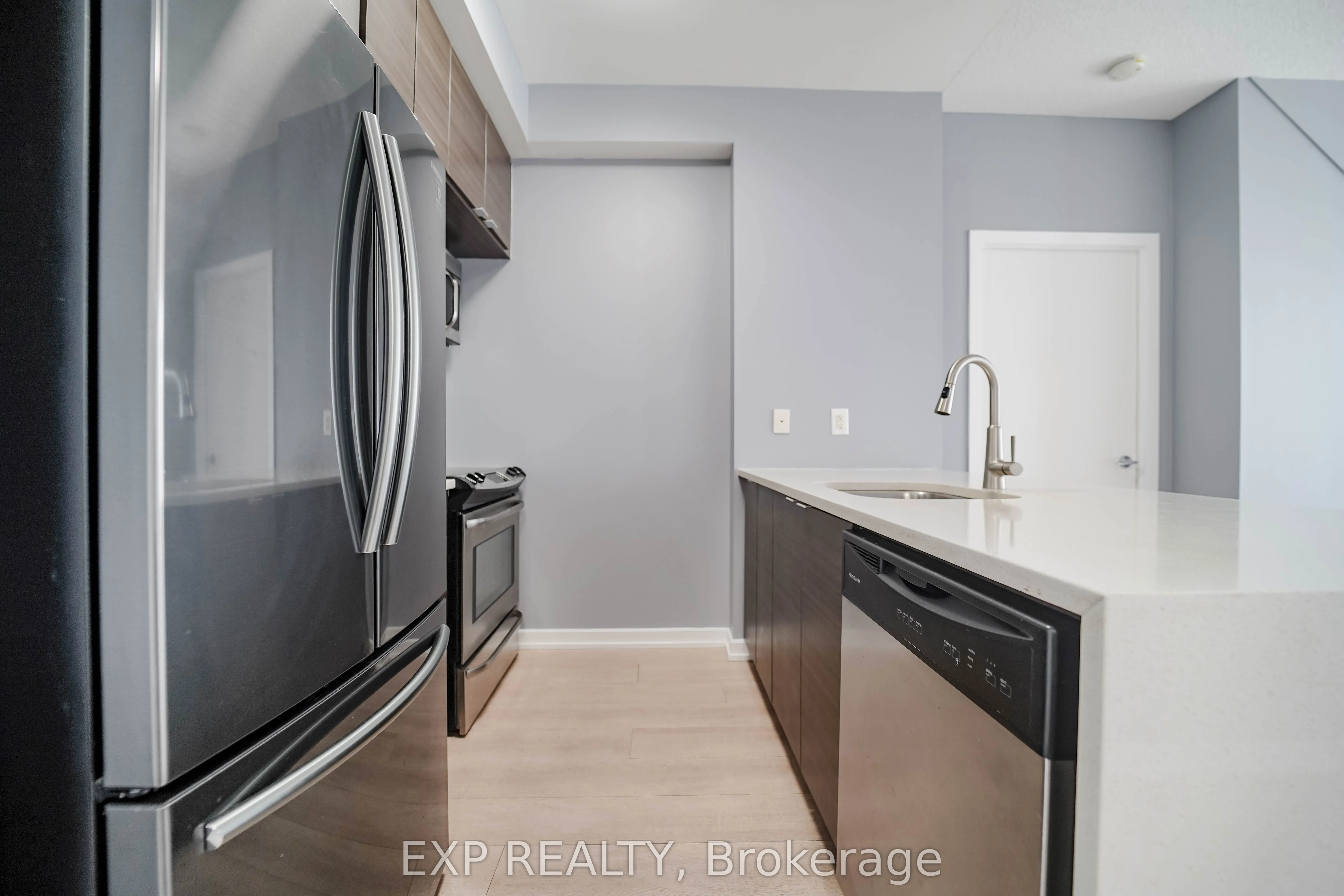 62 Forest Manor Road, #408