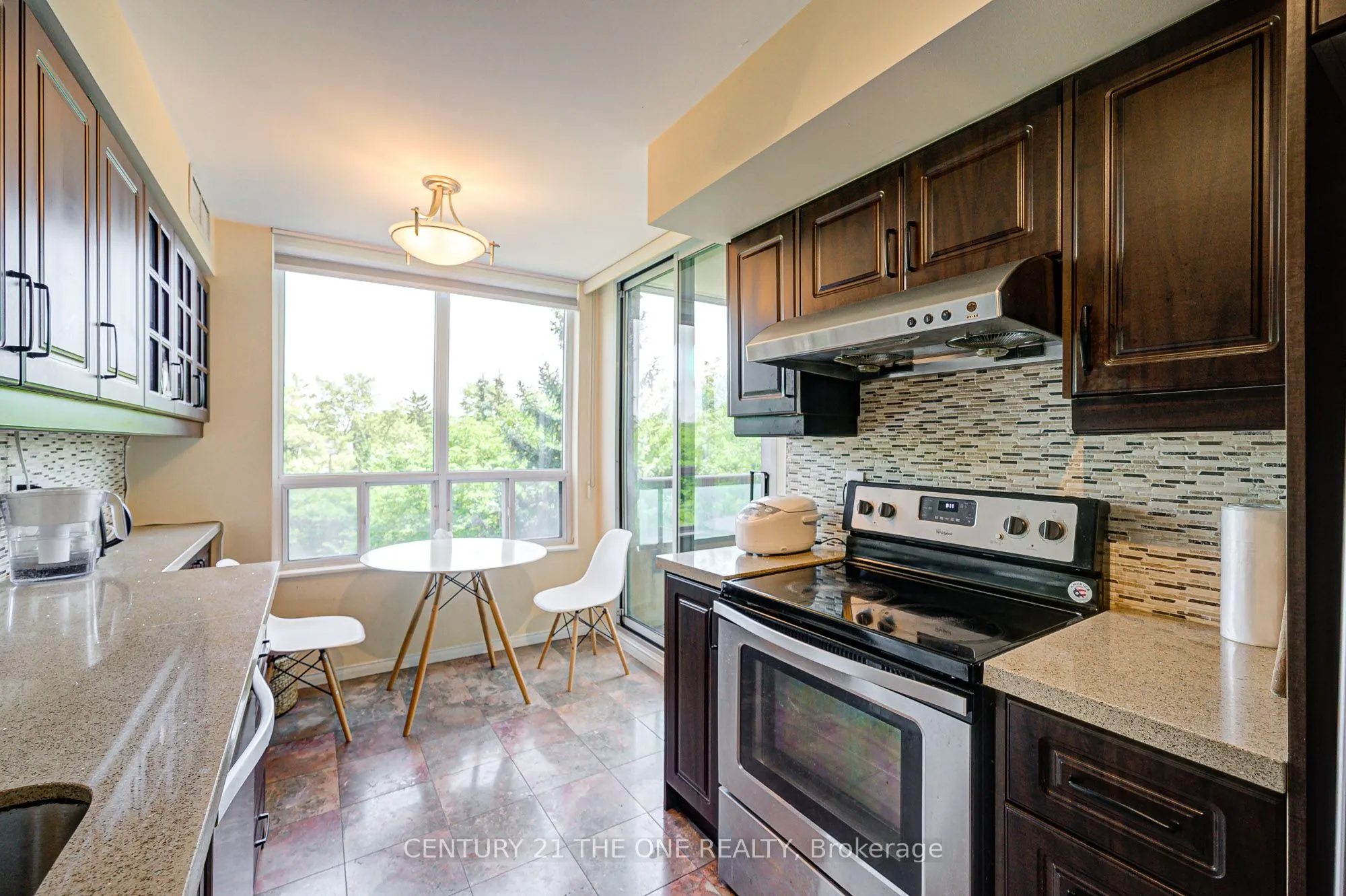 238 Doris Avenue