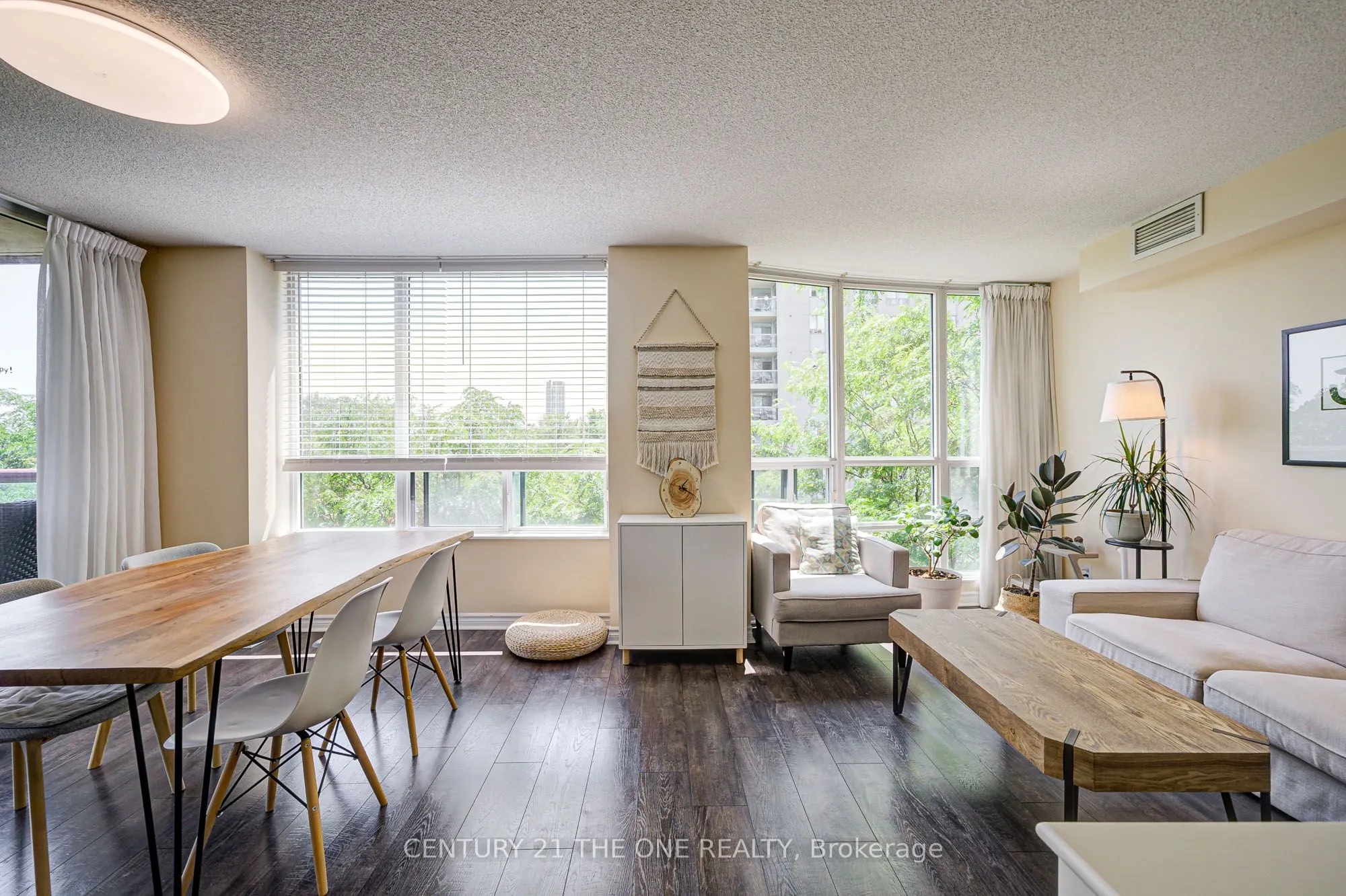 238 Doris Avenue