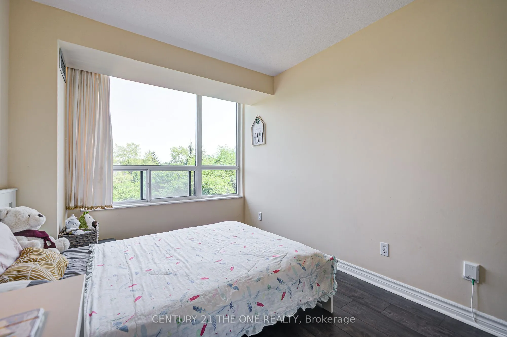 238 Doris Avenue