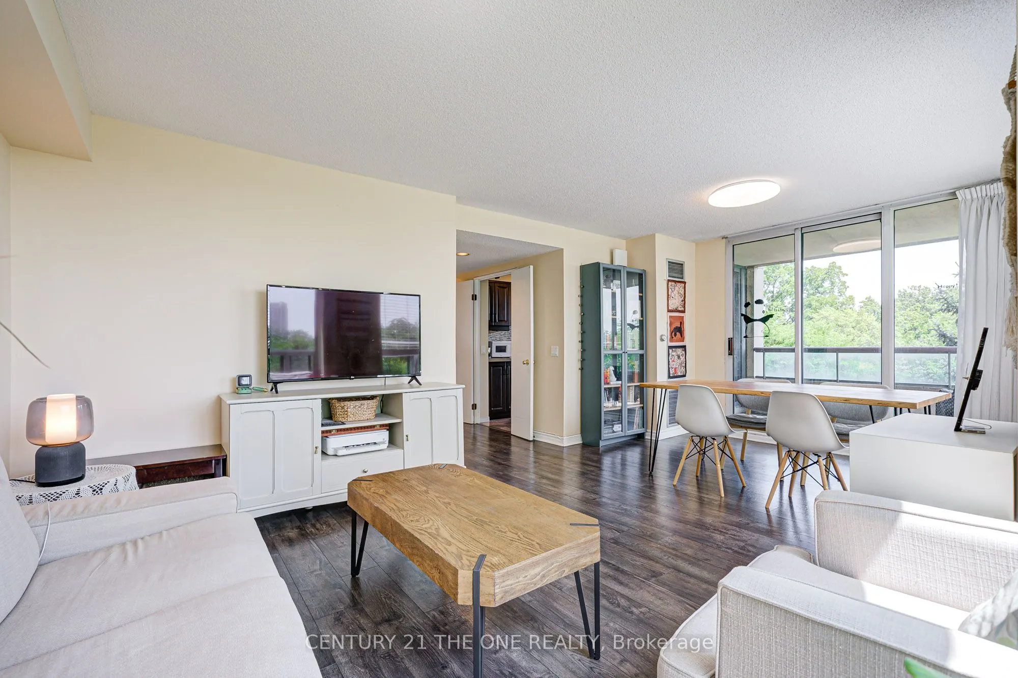 238 Doris Avenue