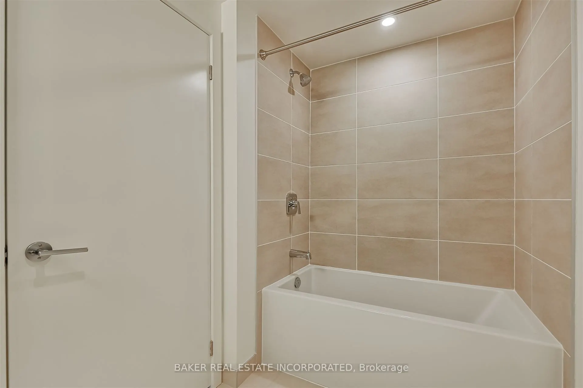 223 Redpath Avenue, #2101