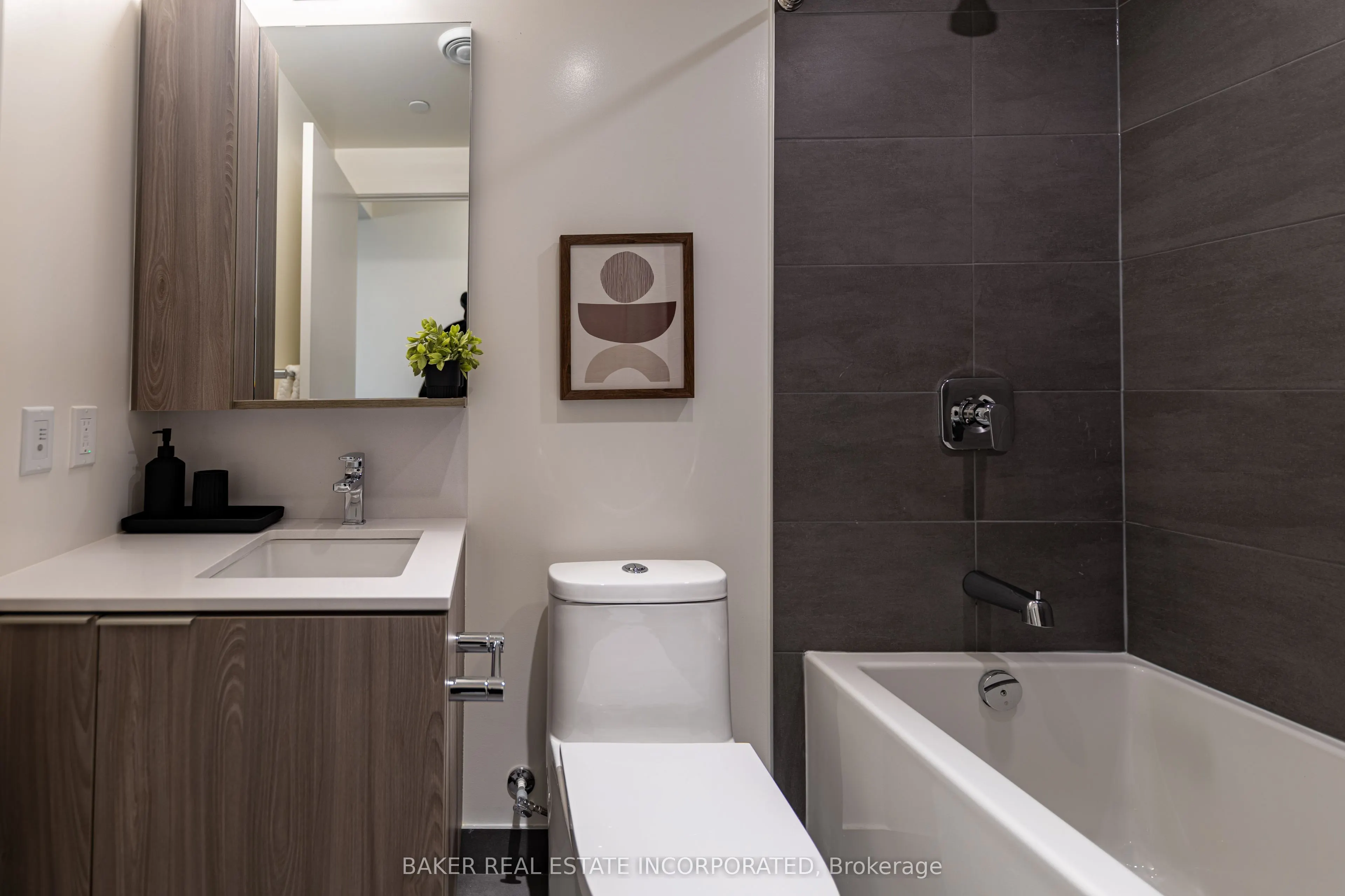 223 Redpath Avenue, #1210