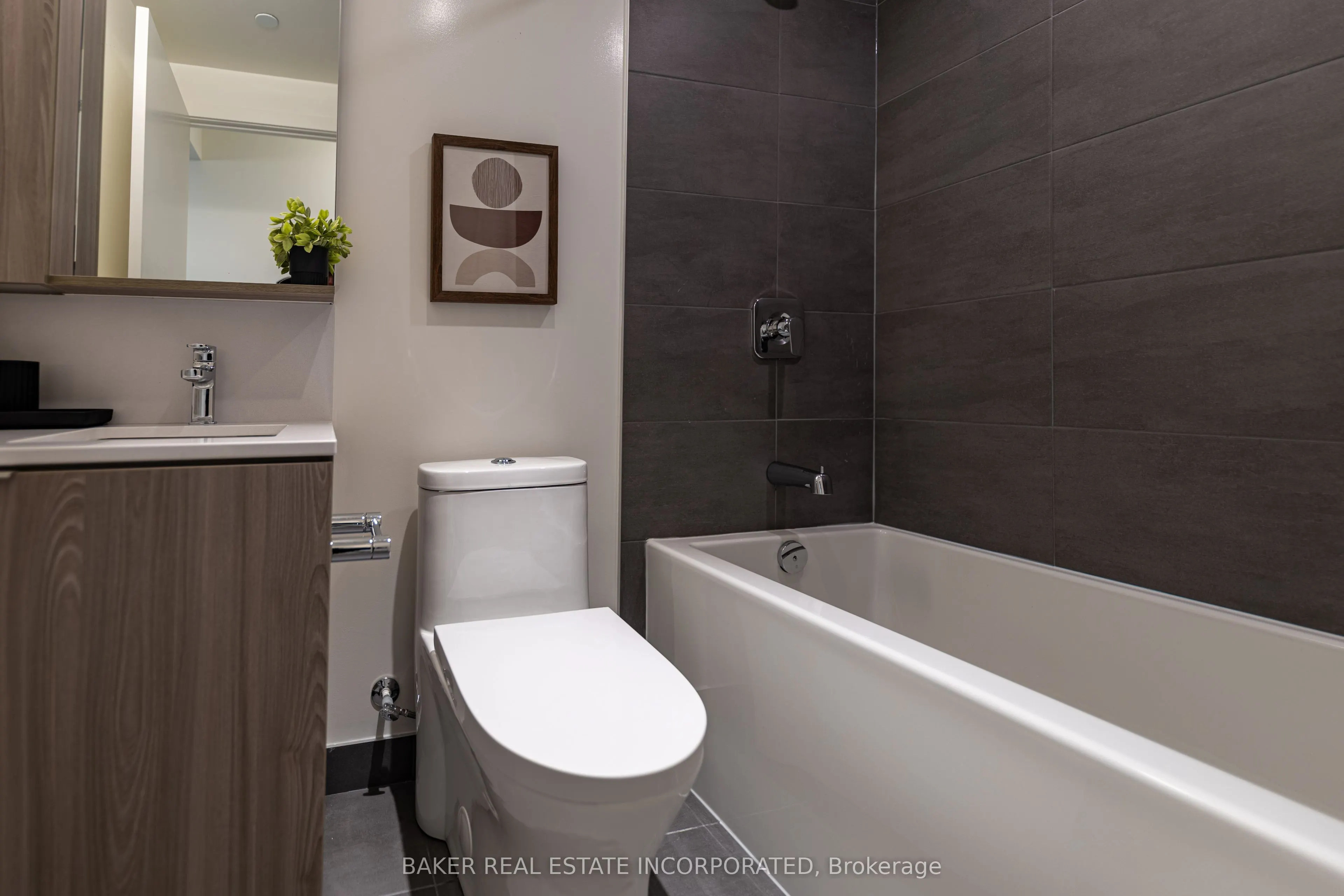 223 Redpath Avenue, #1210