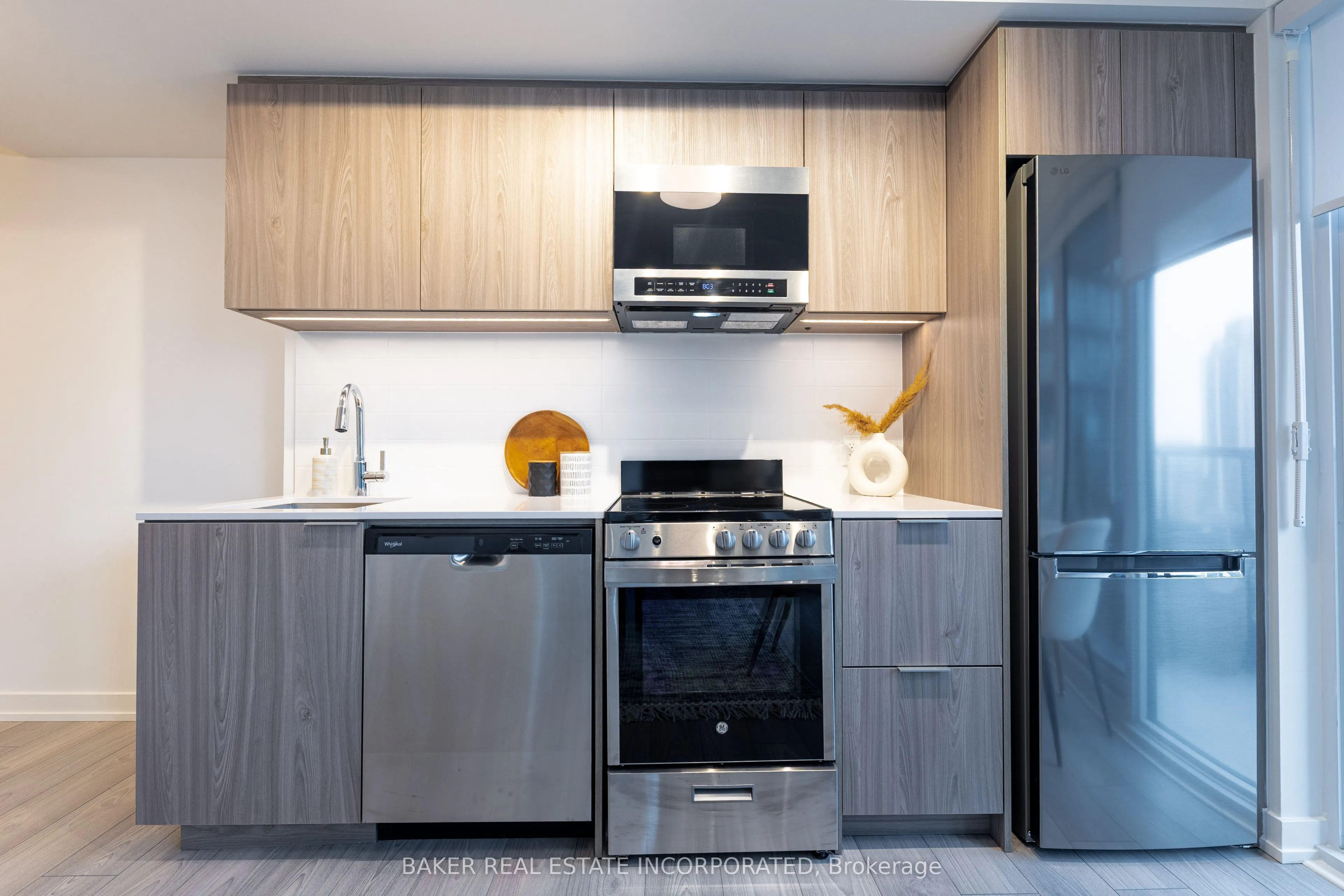 223 Redpath Avenue, #1210