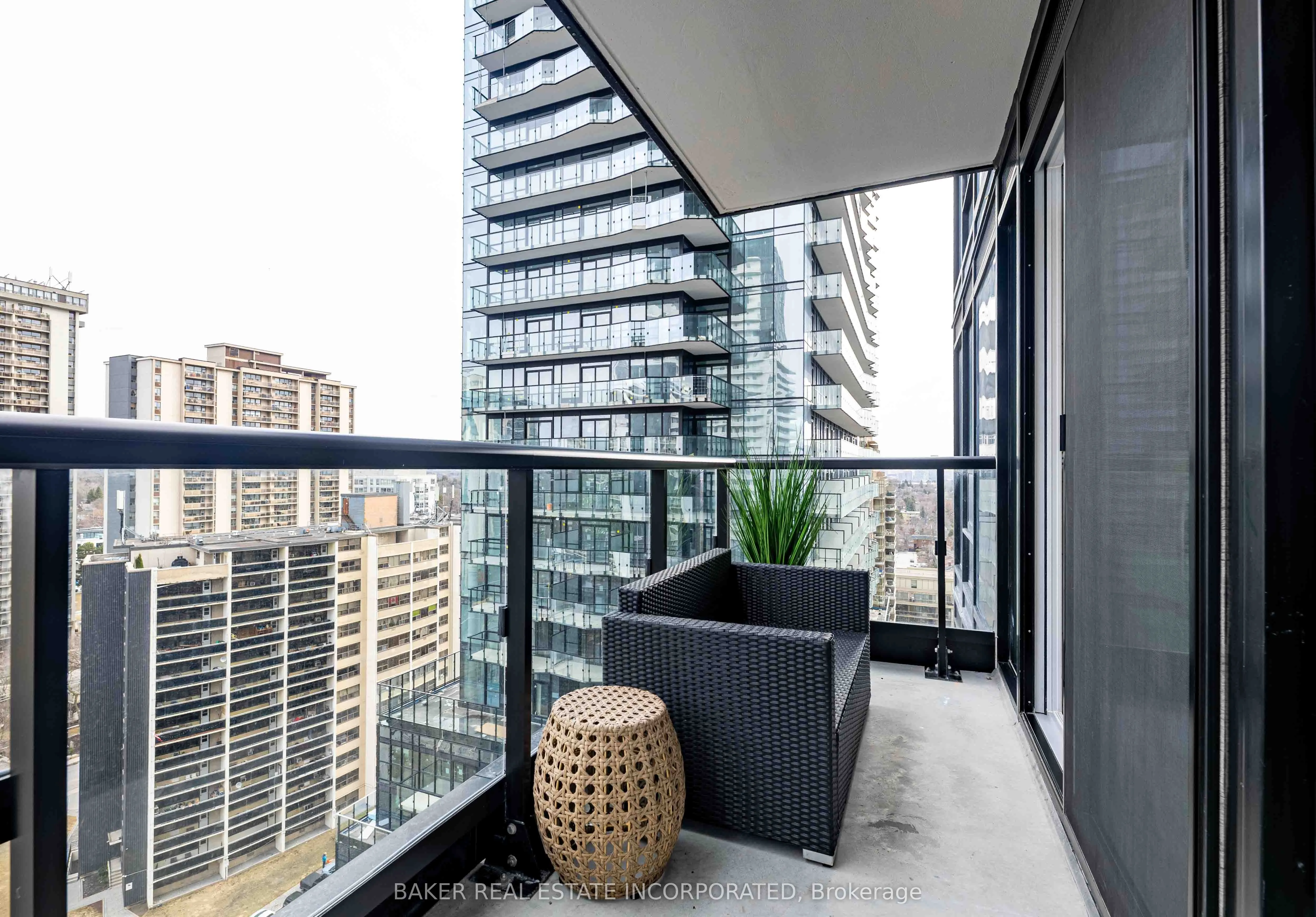 223 Redpath Avenue, #1210