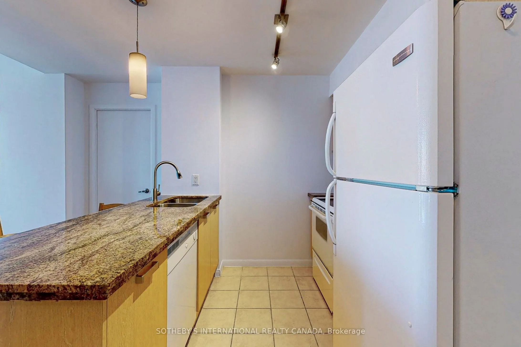 38 Grenville Street, #3508