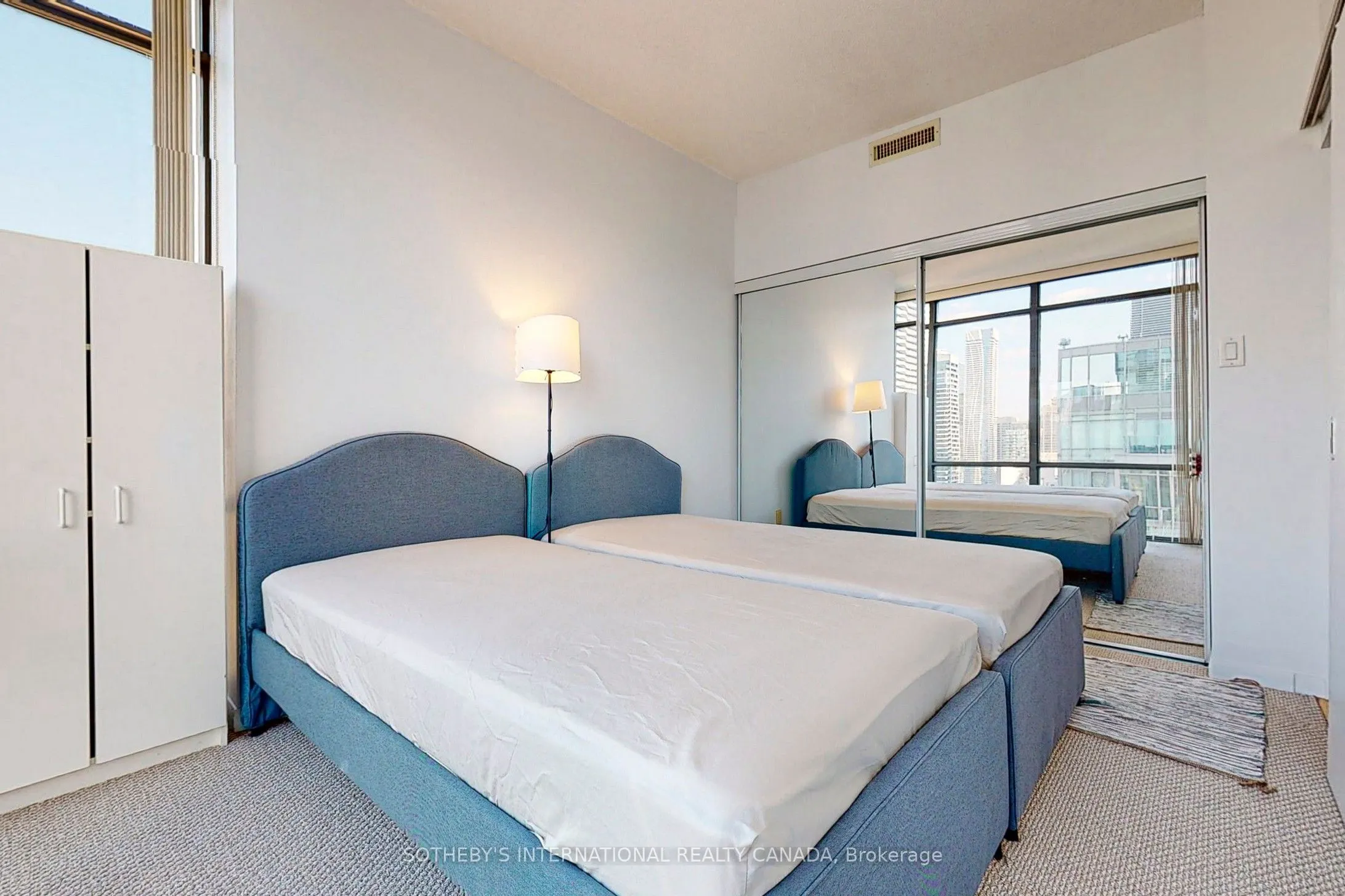 38 Grenville Street, #3508