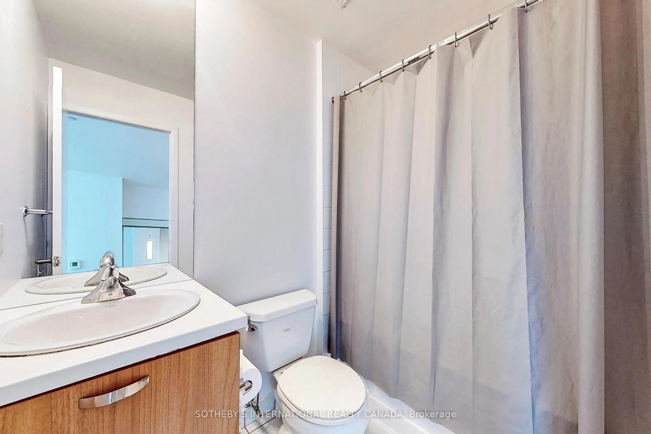 38 Grenville Street, #3508