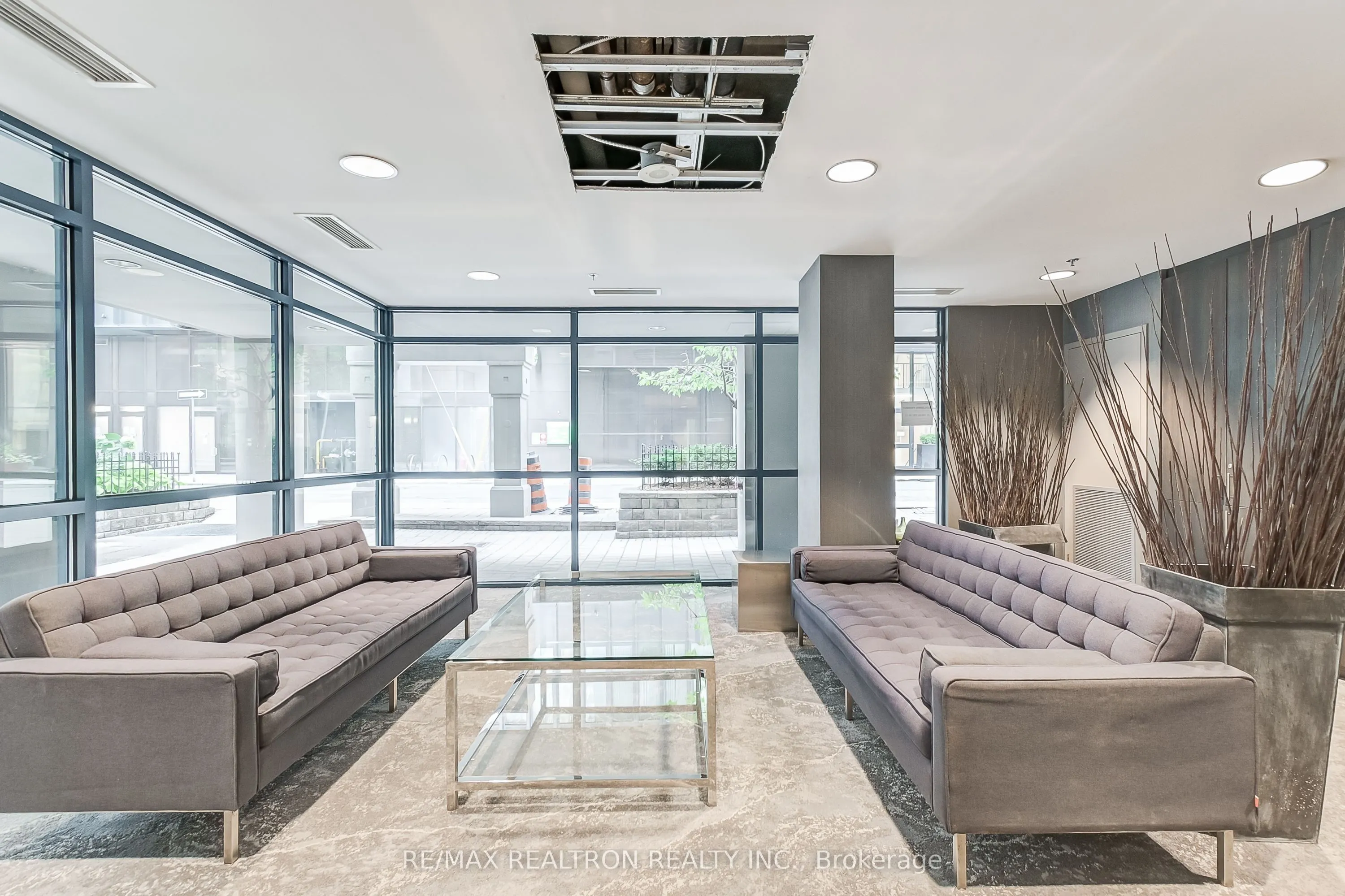 75 Dalhousie Street, #914