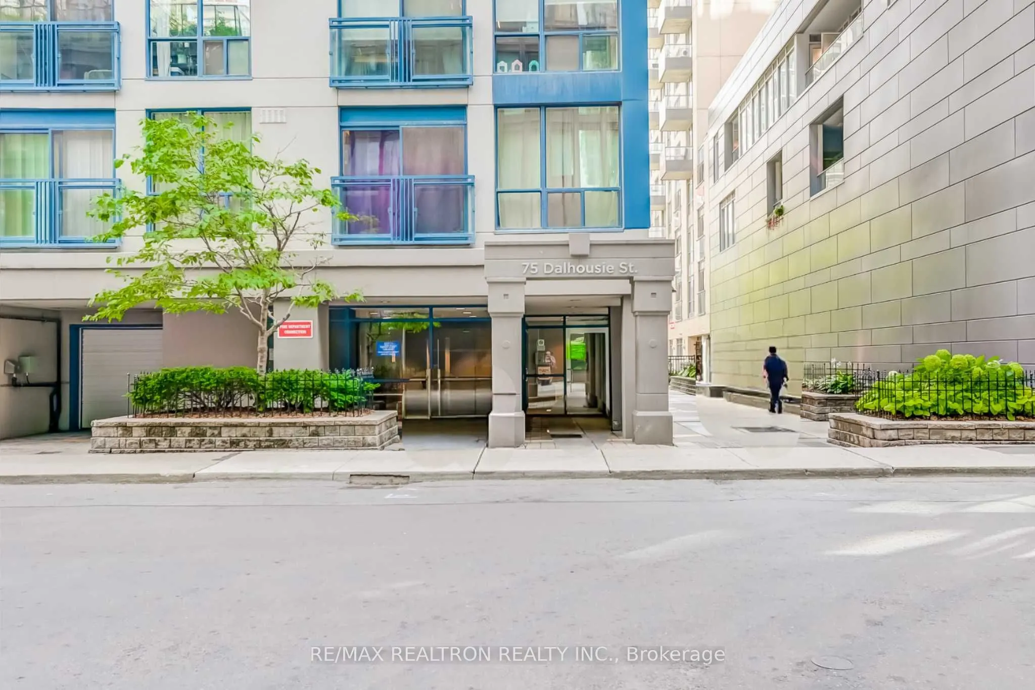 75 Dalhousie Street, #914