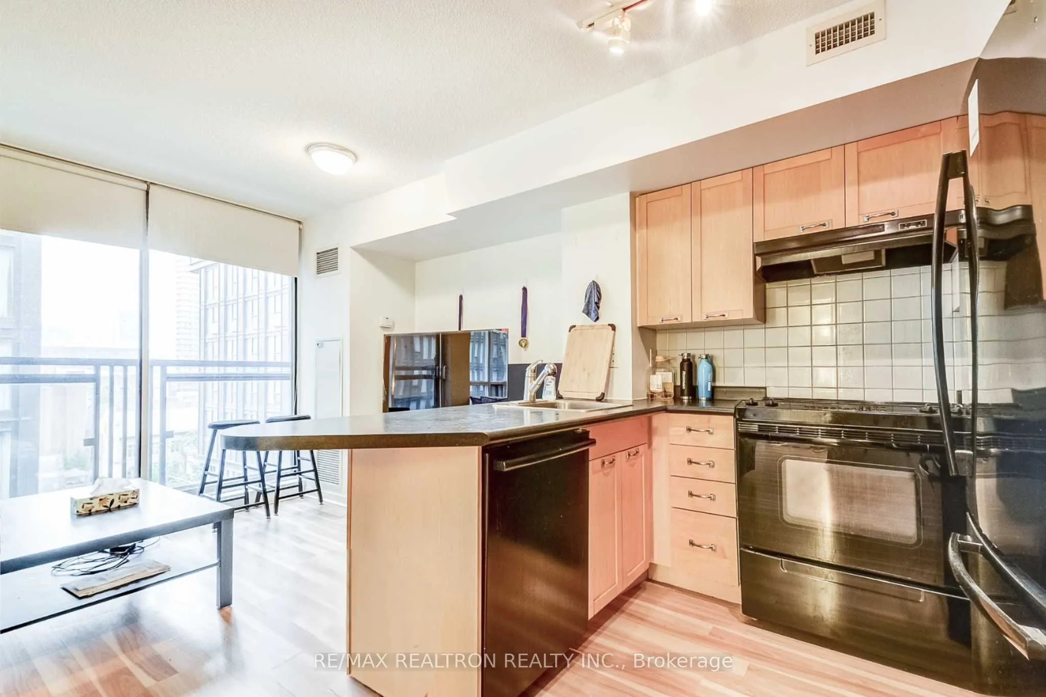 75 Dalhousie Street, #914