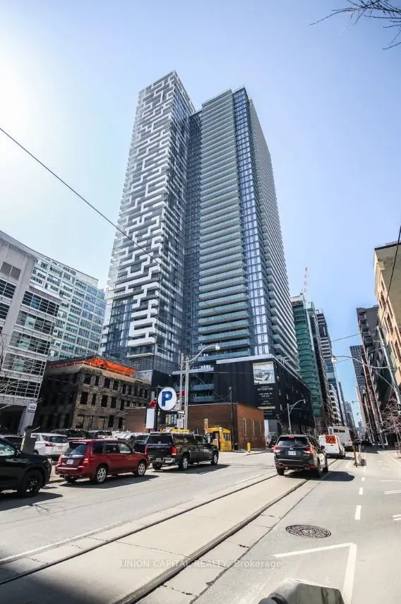 25 Richmond Street E, #1607