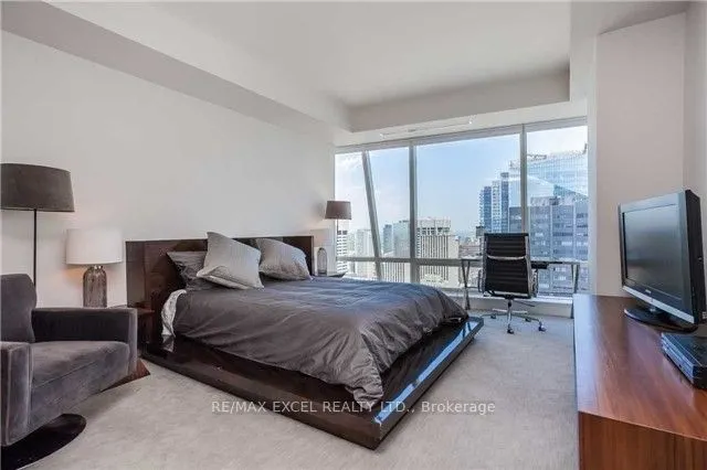 180 University Avenue, #4307