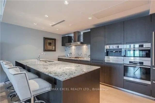 180 University Avenue, #4307