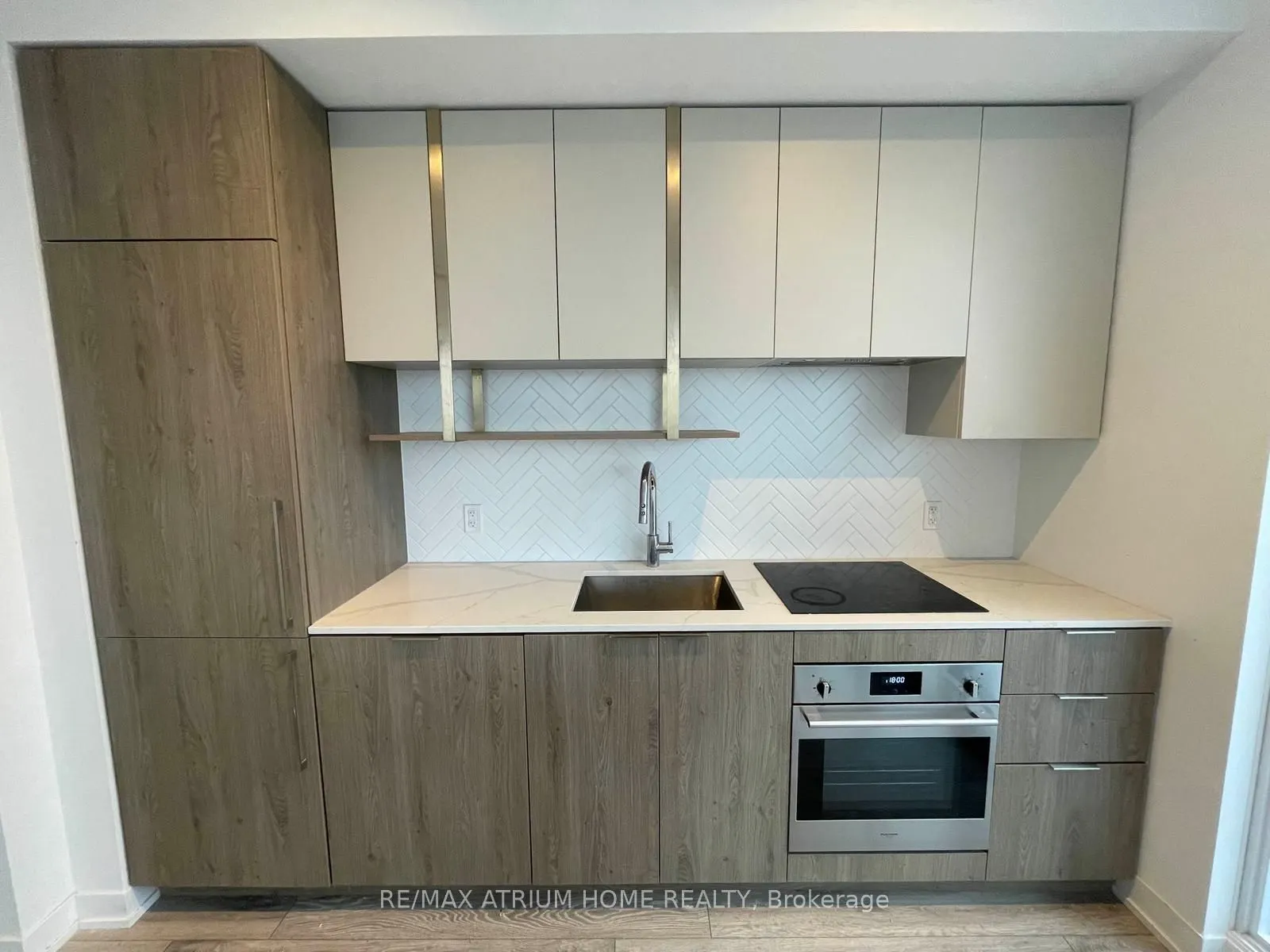 15 Holmes Avenue, #1902